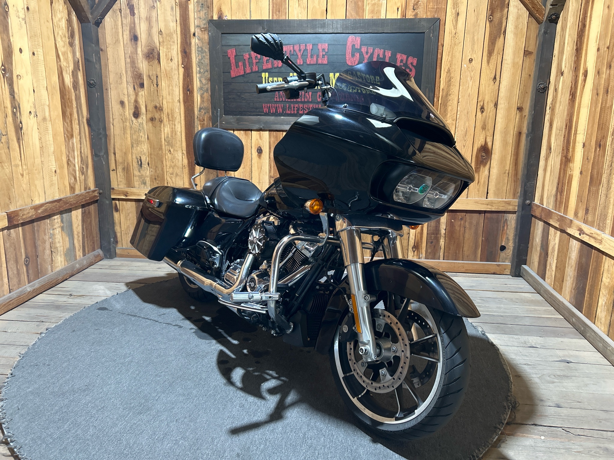 2021 Harley-Davidson Road Glide® 4