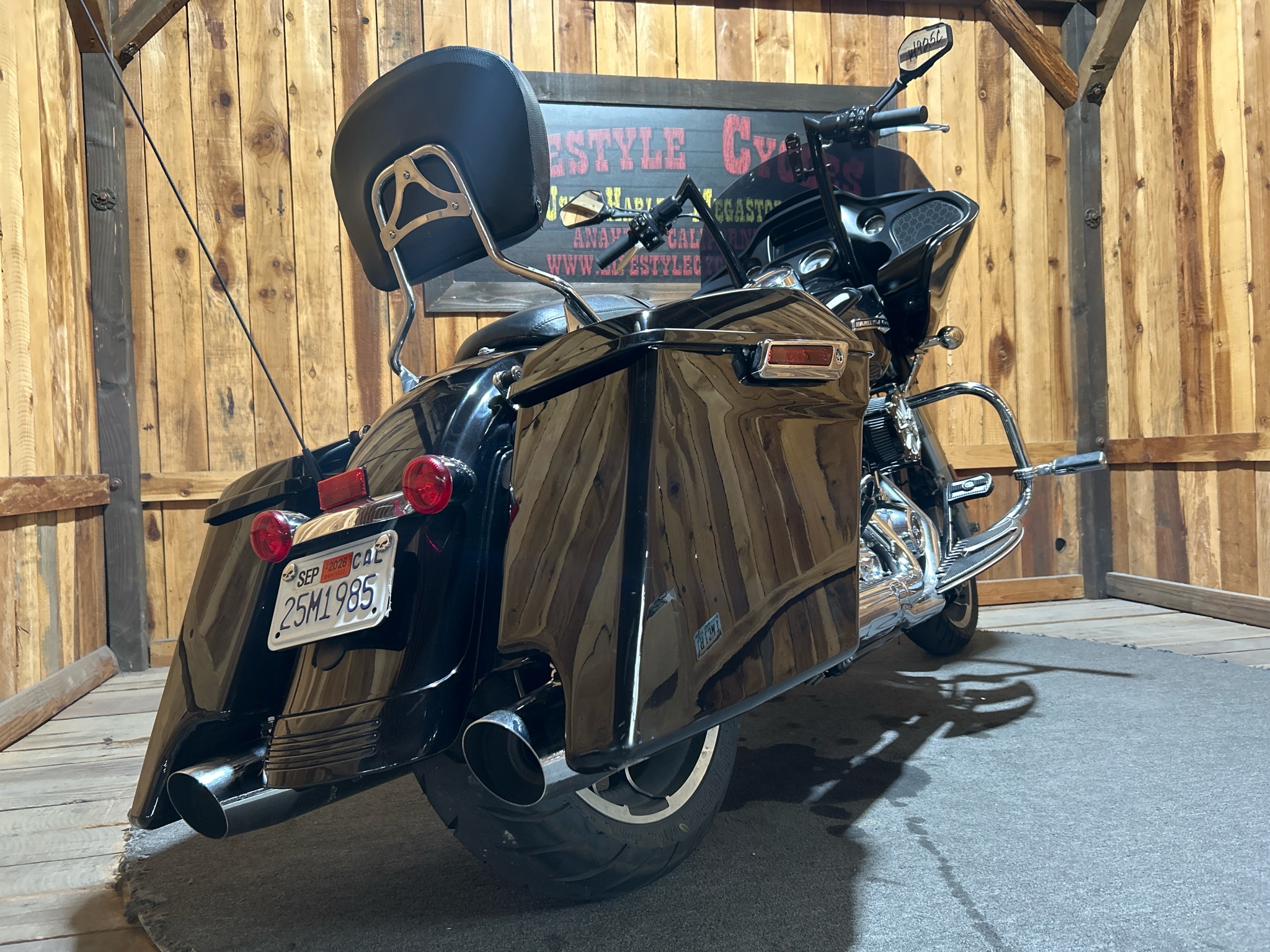 2021 Harley-Davidson Road Glide® 6