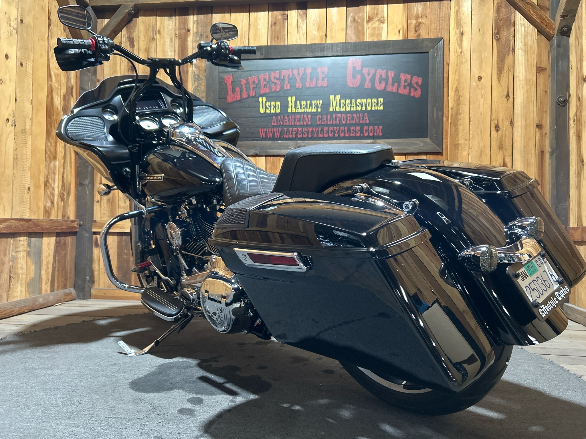 2021 Harley-Davidson Road Glide® 6