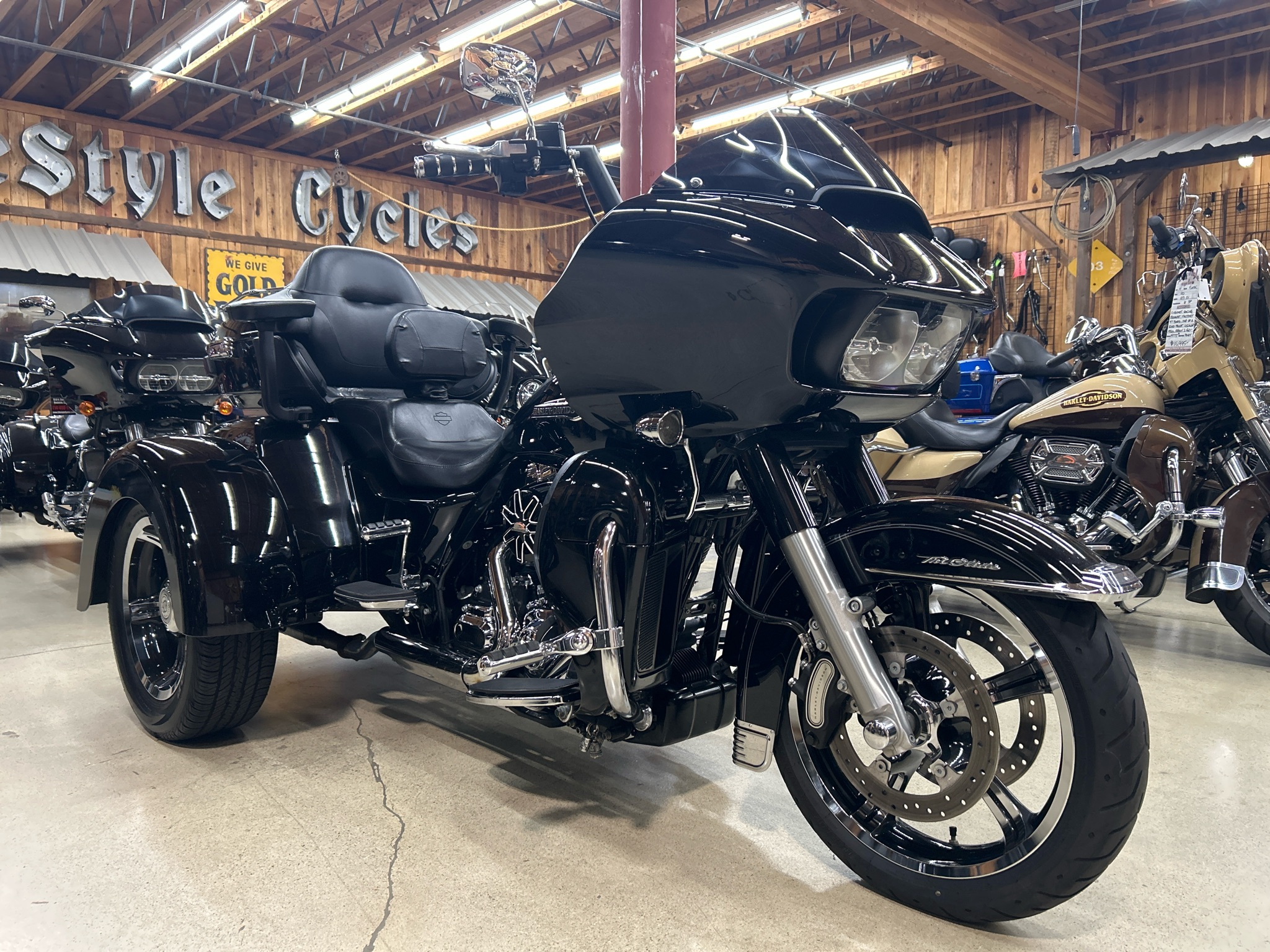 2015 Harley-Davidson Tri Glide® Ultra for sale 1217697