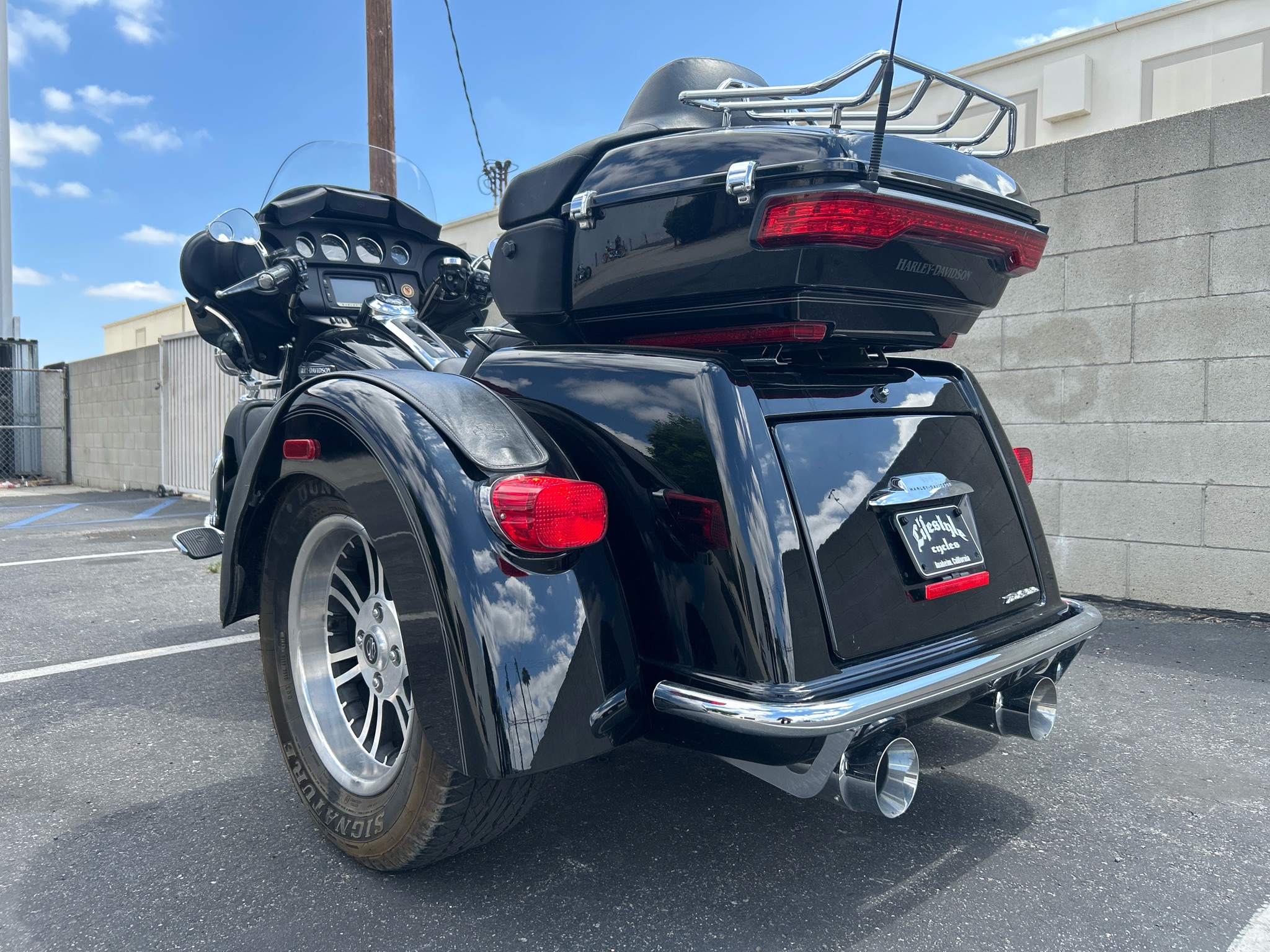 2015 Harley-Davidson Tri Glide® Ultra 7