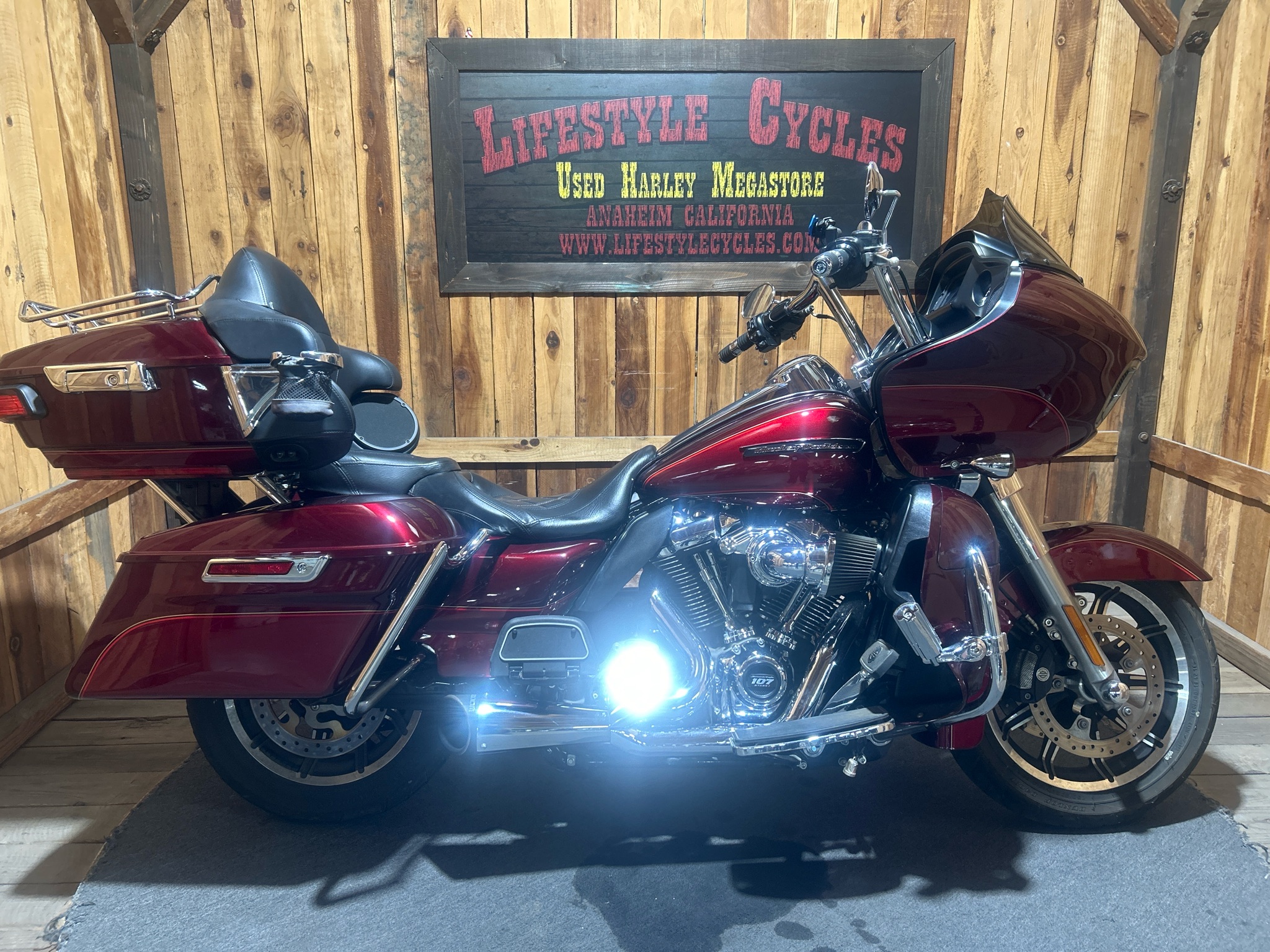 2017 Harley-Davidson Road Glide® Ultra for sale 1200635