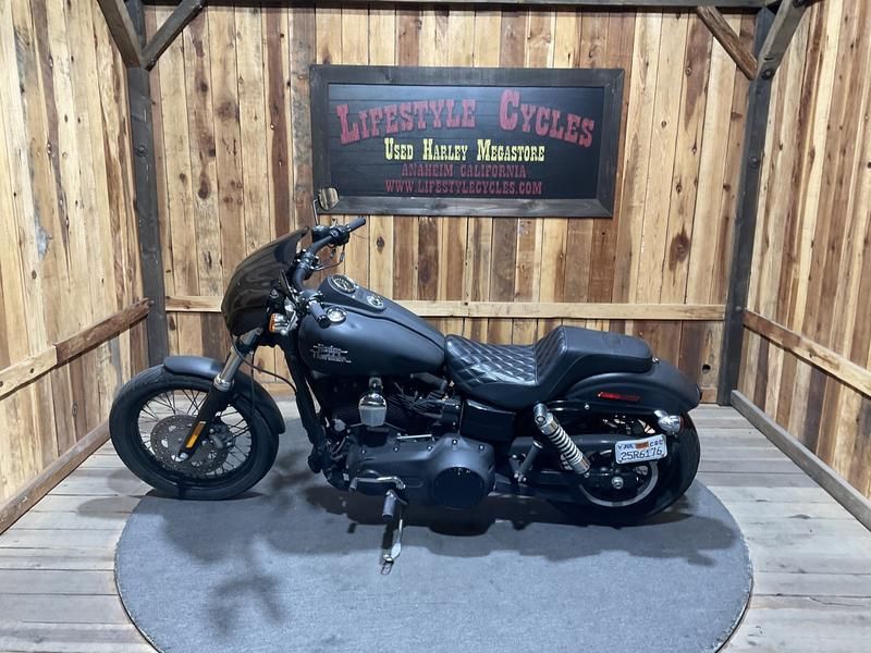 2015 Harley-Davidson Street Bob® 5