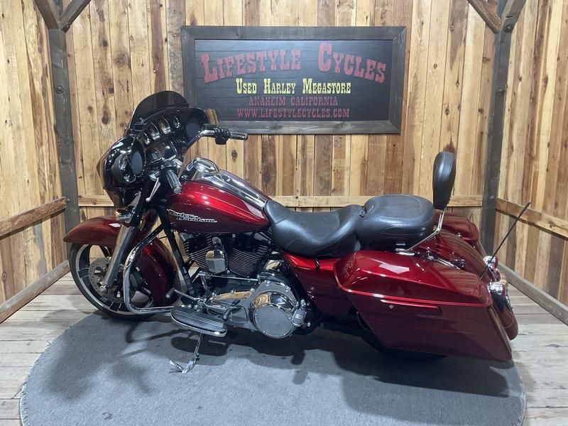 2016 Harley-Davidson Street Glide® Special 10