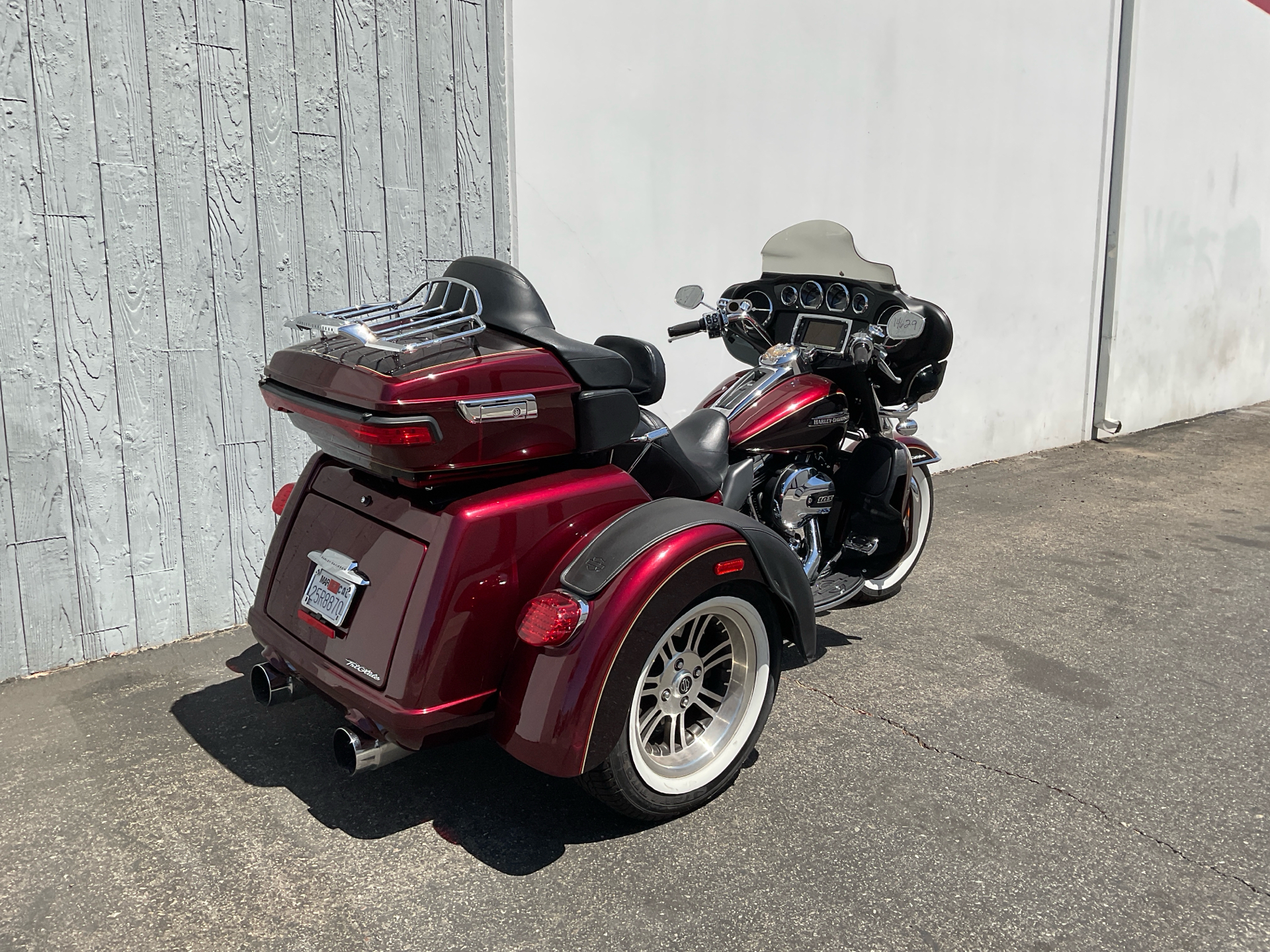 Used 2015 Harley-Davidson Tri Glide® Ultra, Anaheim CA Specs
