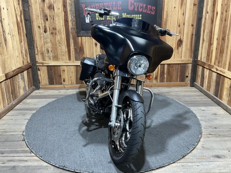 2013 Harley-Davidson Street Glide® 5