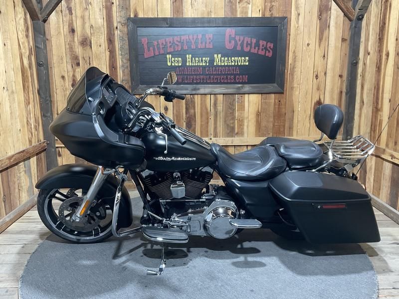 2016 Harley-Davidson Road Glide® 9