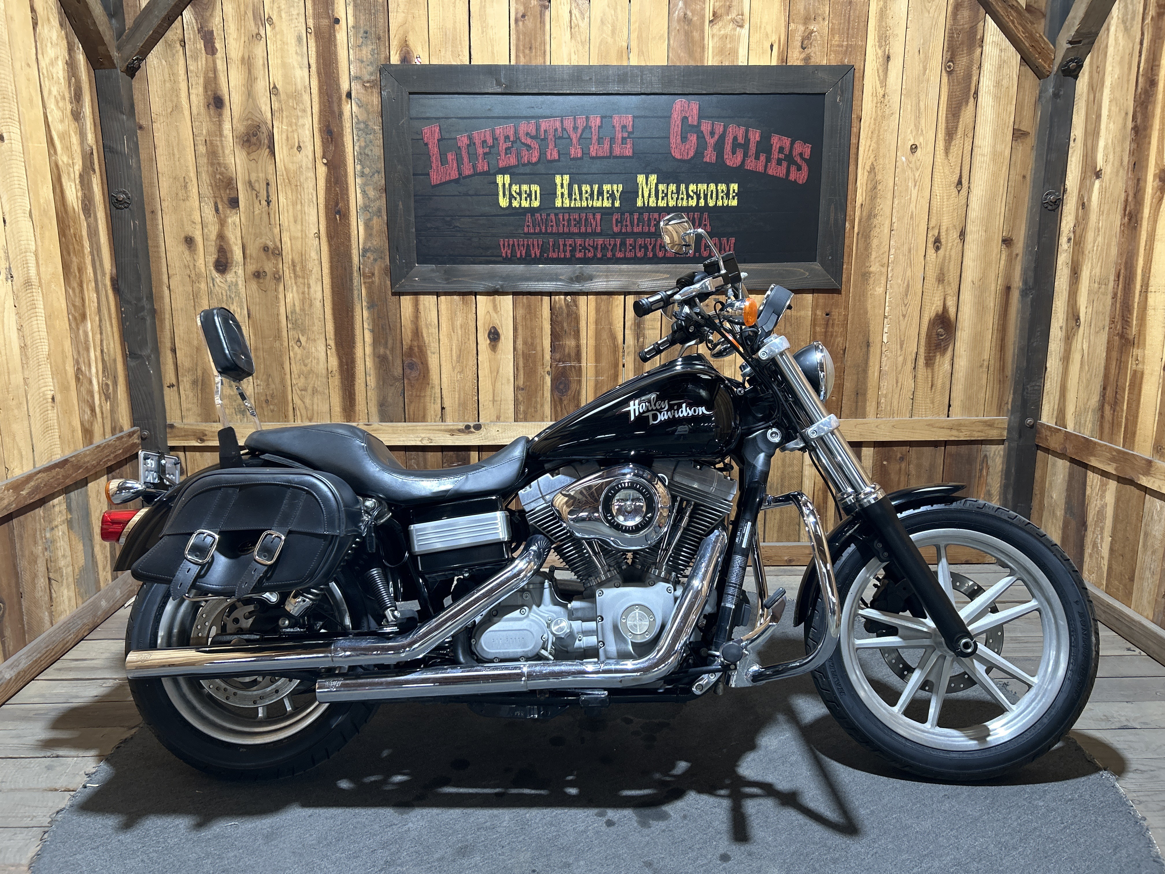 2009 Harley-Davidson Dyna Super Glide
