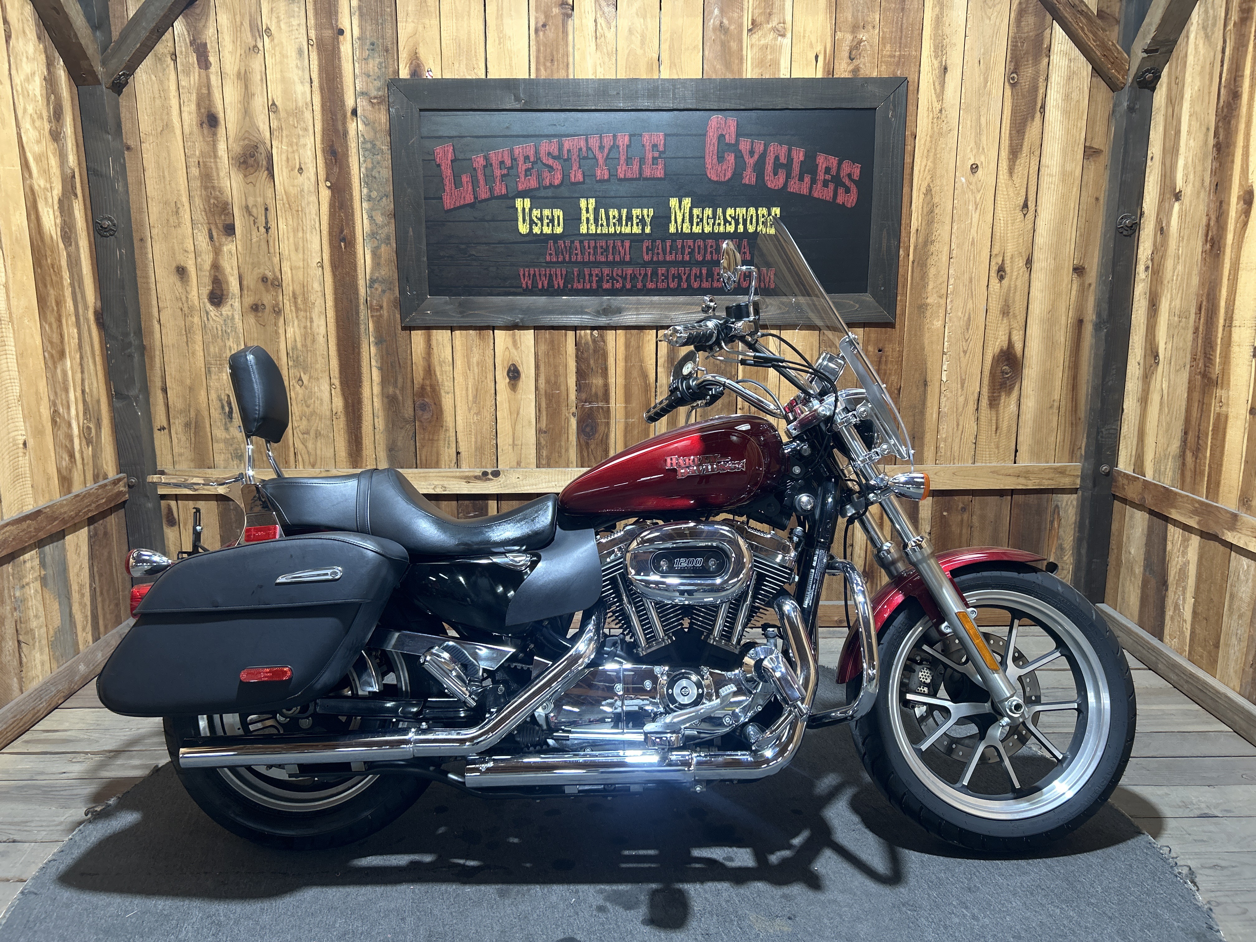 2016 Harley-Davidson SuperLow 1200T