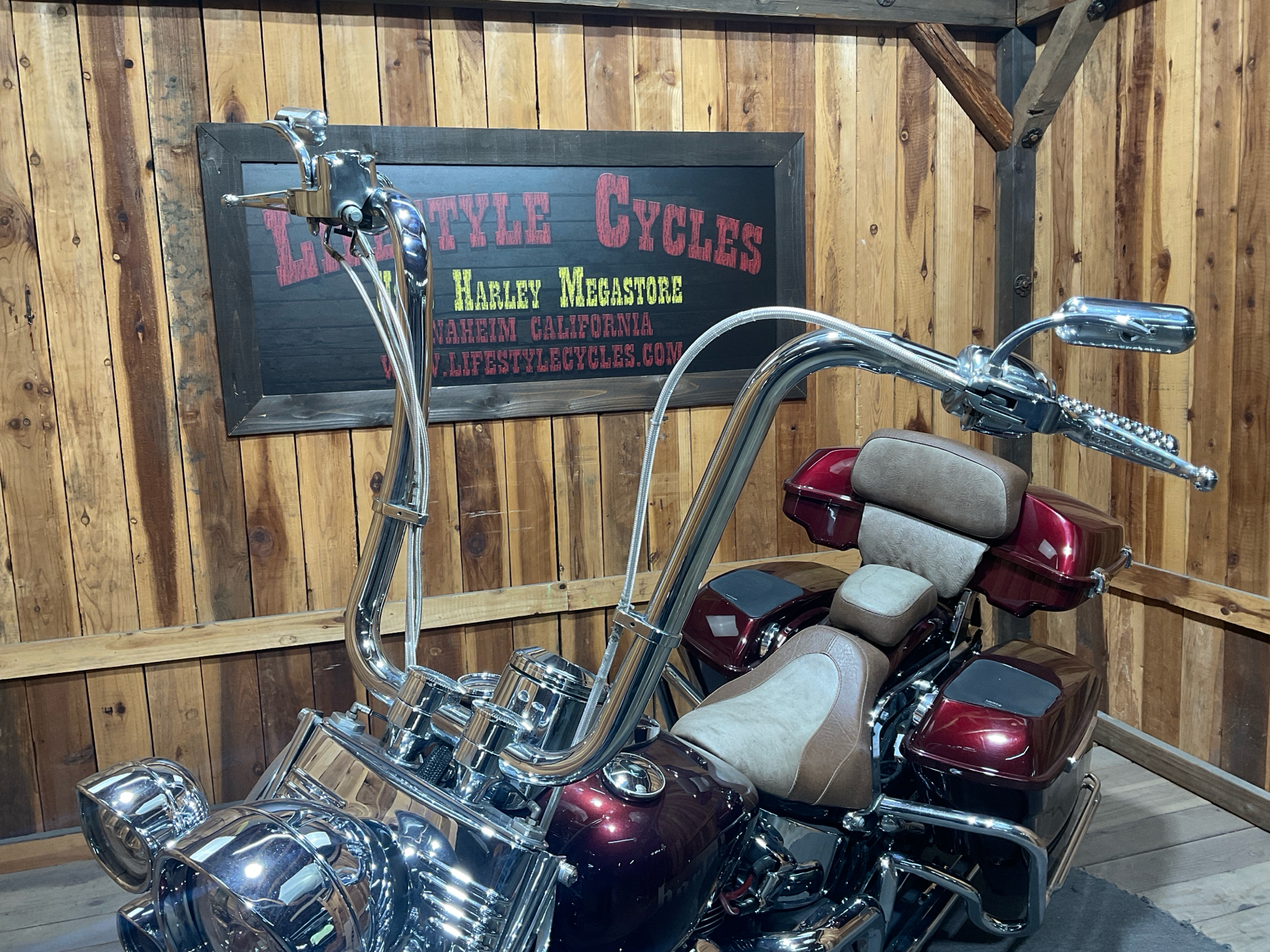 HOT Road King Heritage Softail Ape Hangers Heritage Softail