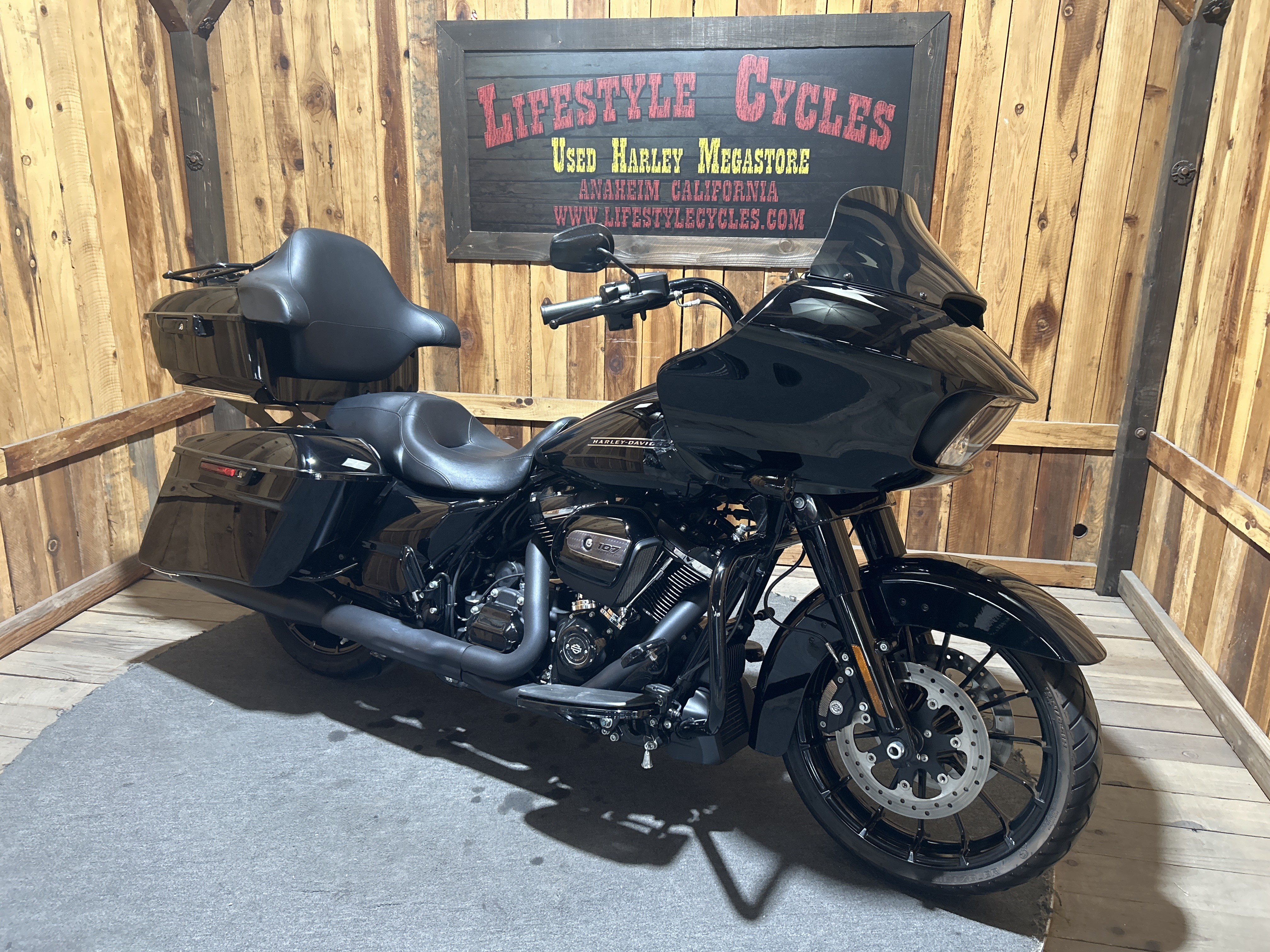 2018 Harley-Davidson Road Glide Special