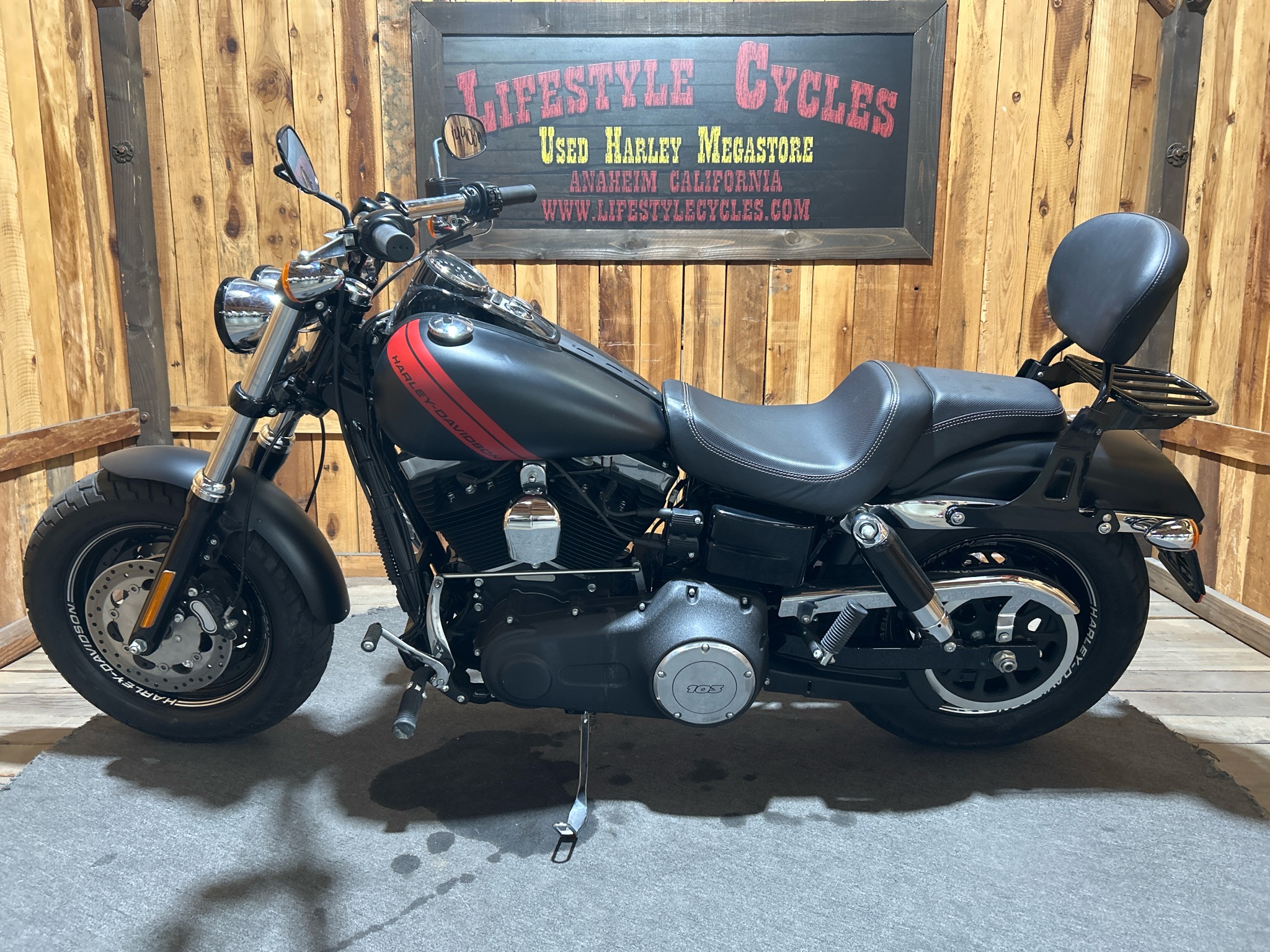 2014 Harley-Davidson Dyna® Fat Bob® 2