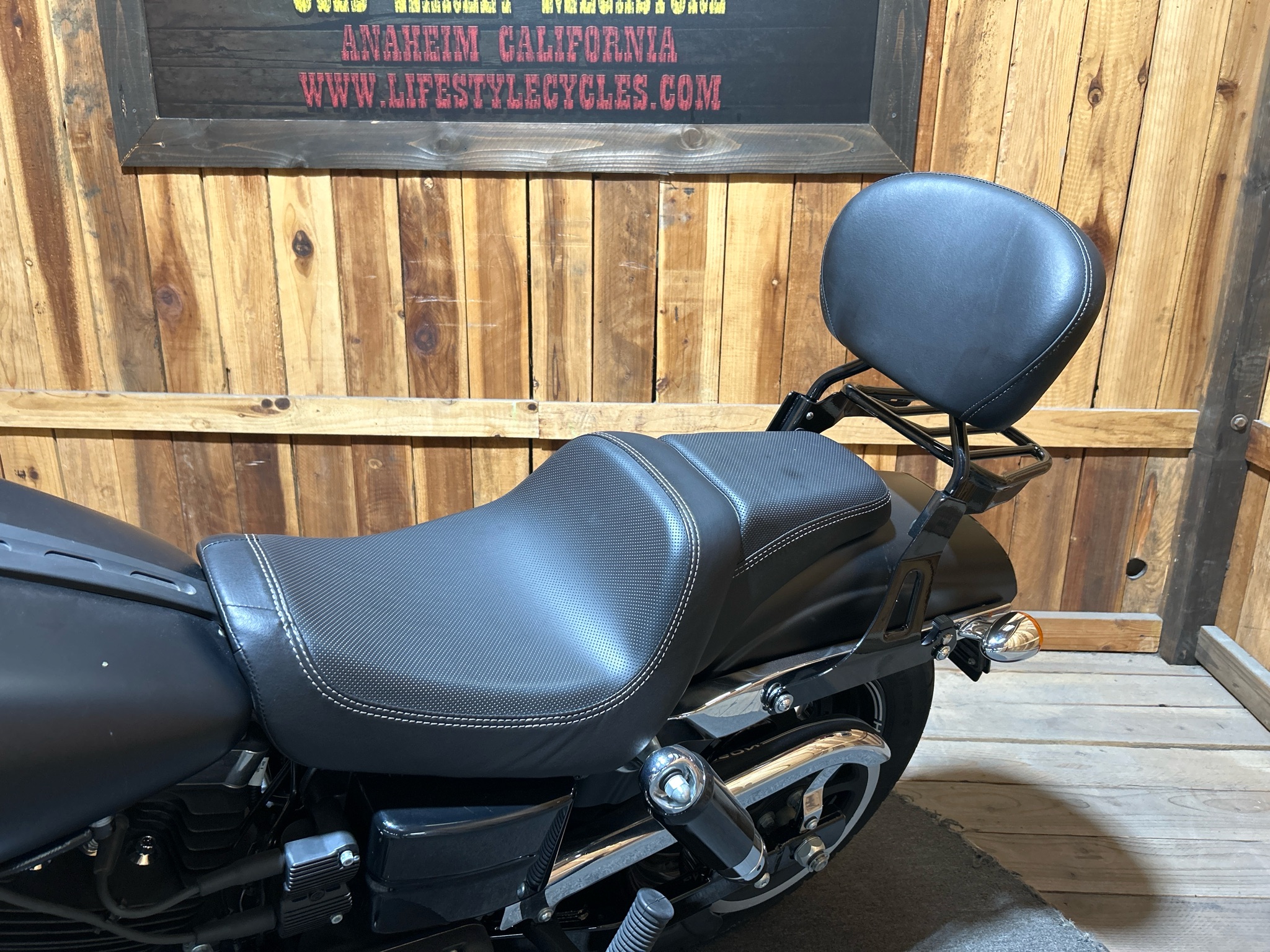 2014 Harley-Davidson Dyna® Fat Bob® 7