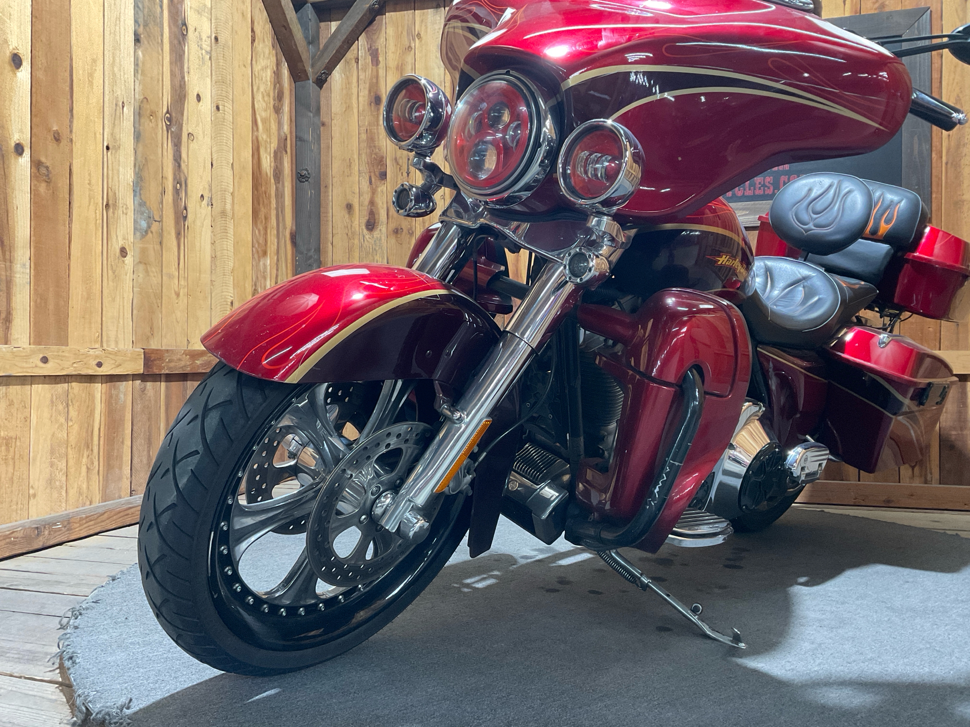 2005 Harley-Davidson FLHTCSE2 Screamin' Eagle Electra Glide 2