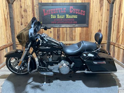 ヤッコカウル Harley-Davidson Harley Davidson Heritage Softail Motorcycle 2008 Christmas