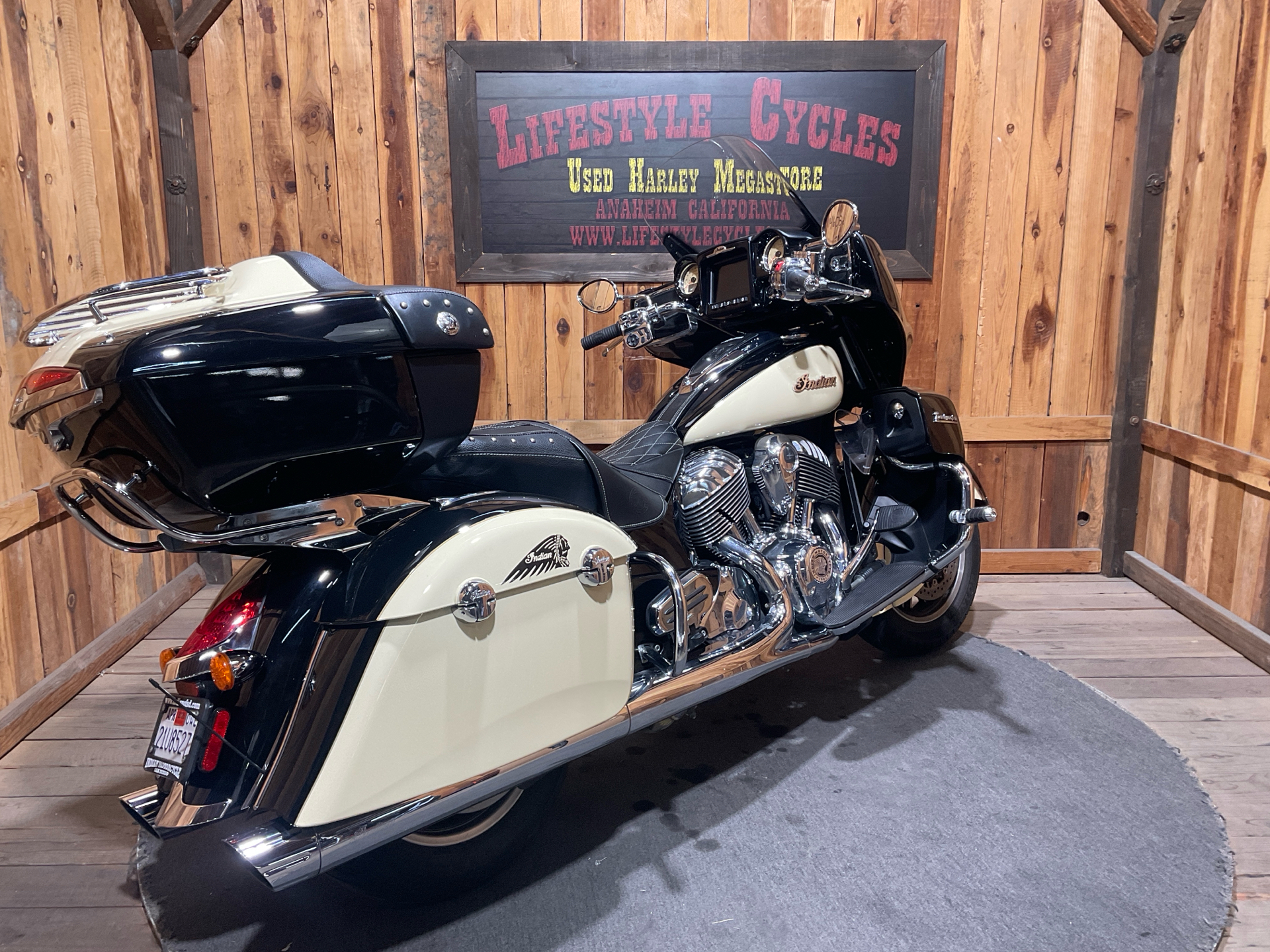 Used 2017 Indian Motorcycle Roadmaster®, Anaheim CA Specs, Price