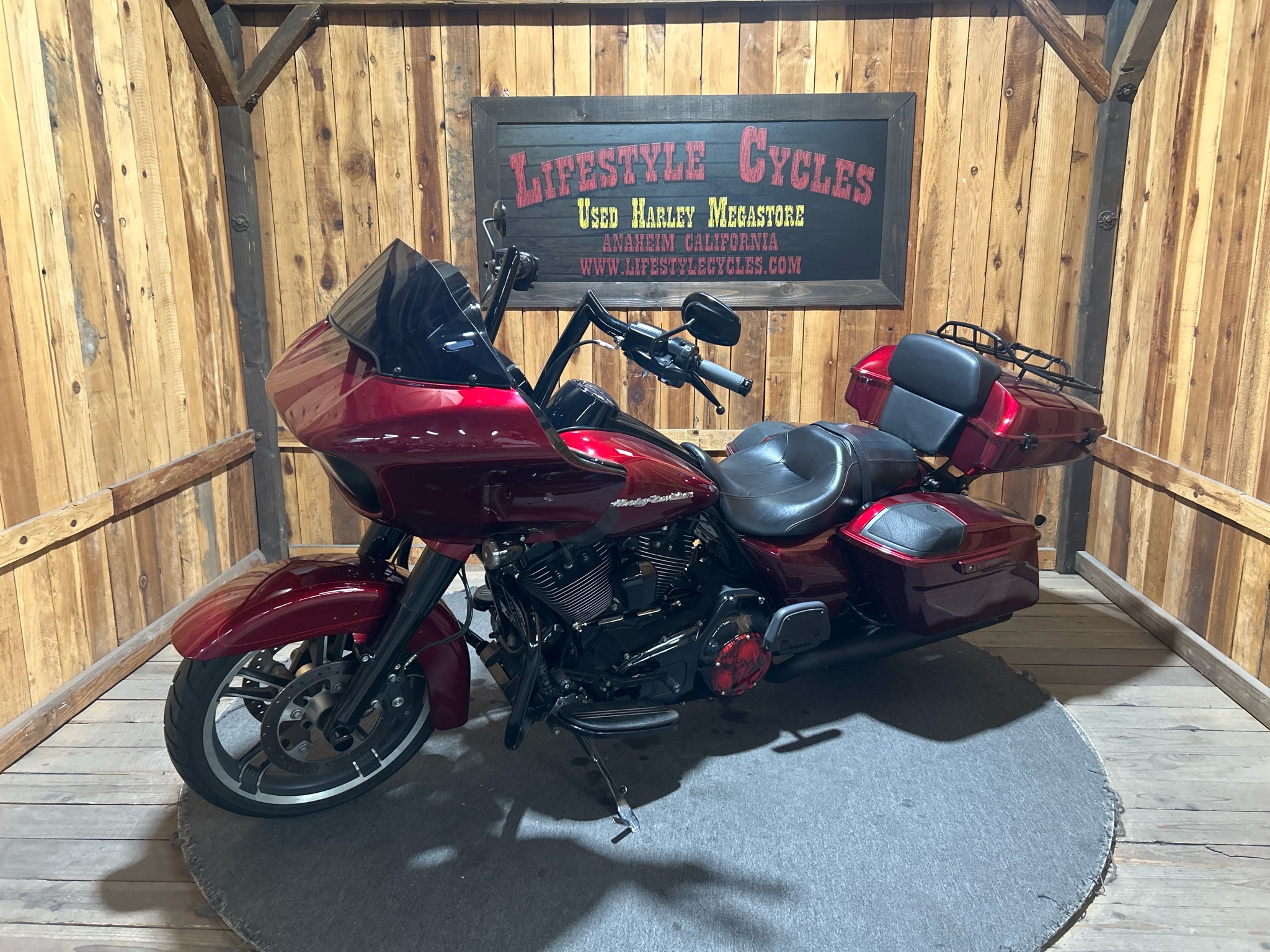2016 Harley-Davidson Road Glide® 9