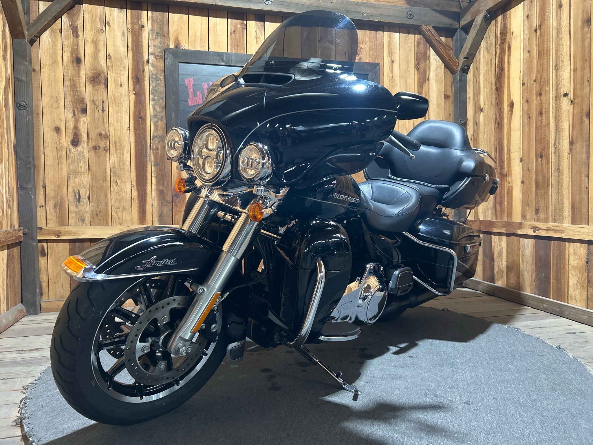 2016 Harley-Davidson Ultra Limited 3