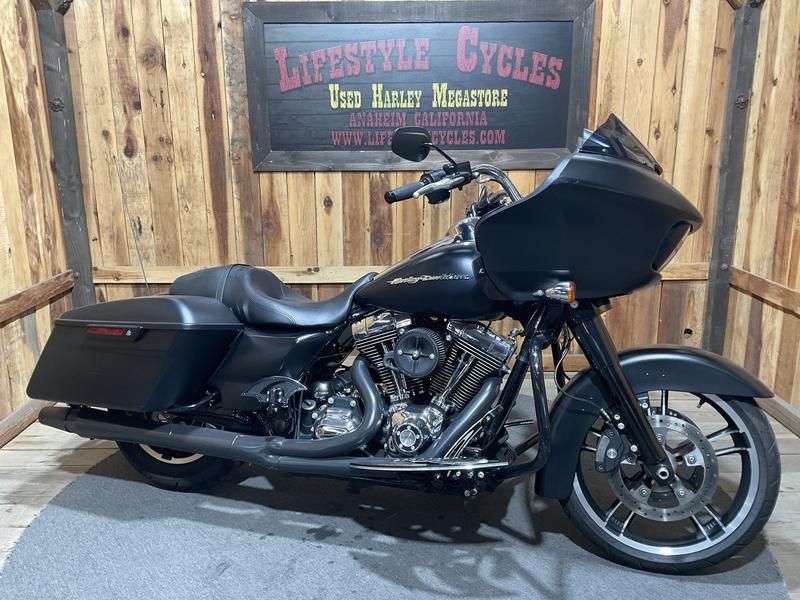 2015 Harley-Davidson Road Glide® 2