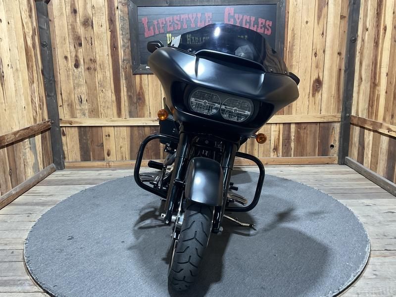 2015 Harley-Davidson Road Glide® 5