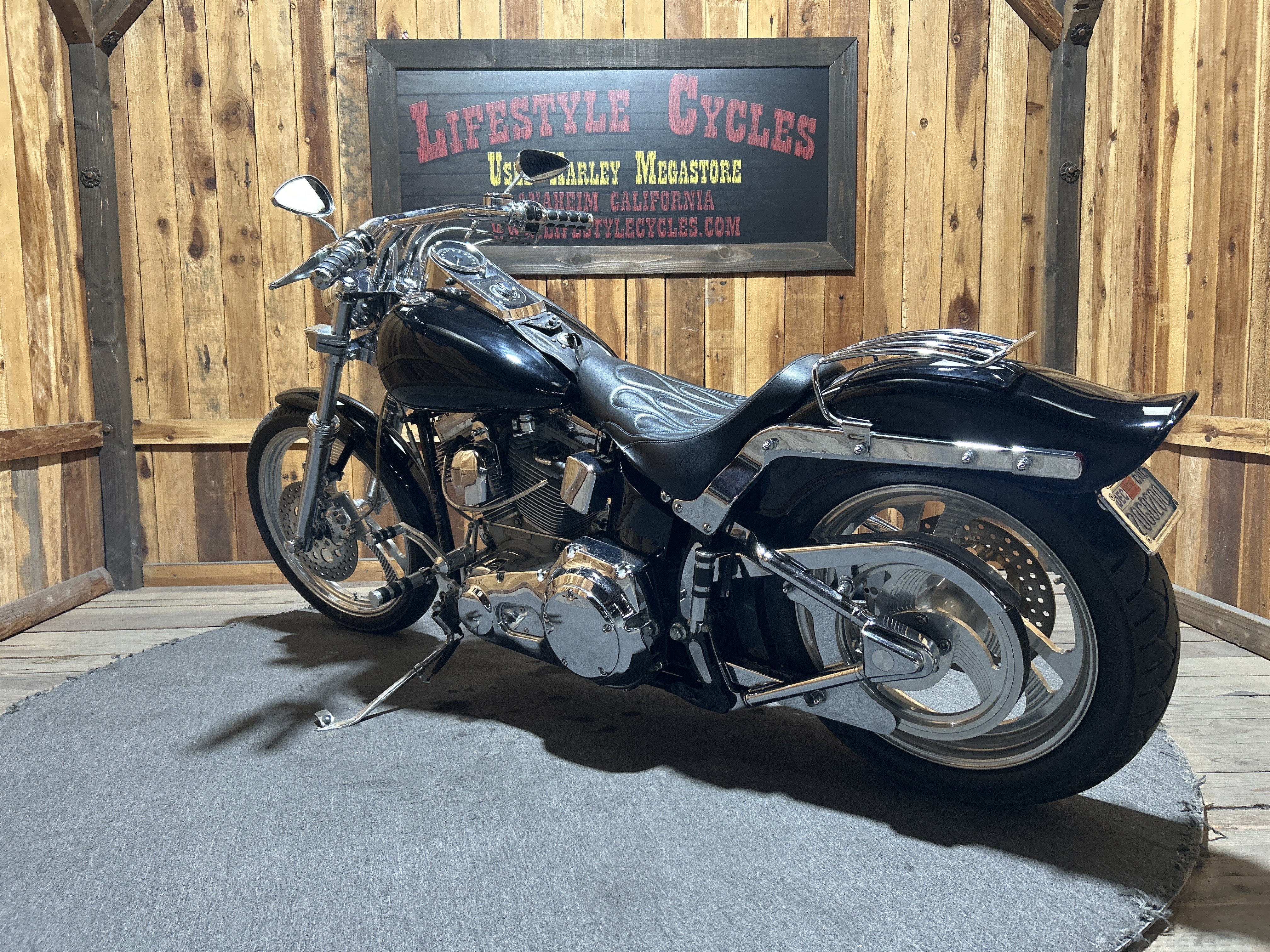 2002 Harley-Davidson FXST/FXSTI Softail Standard