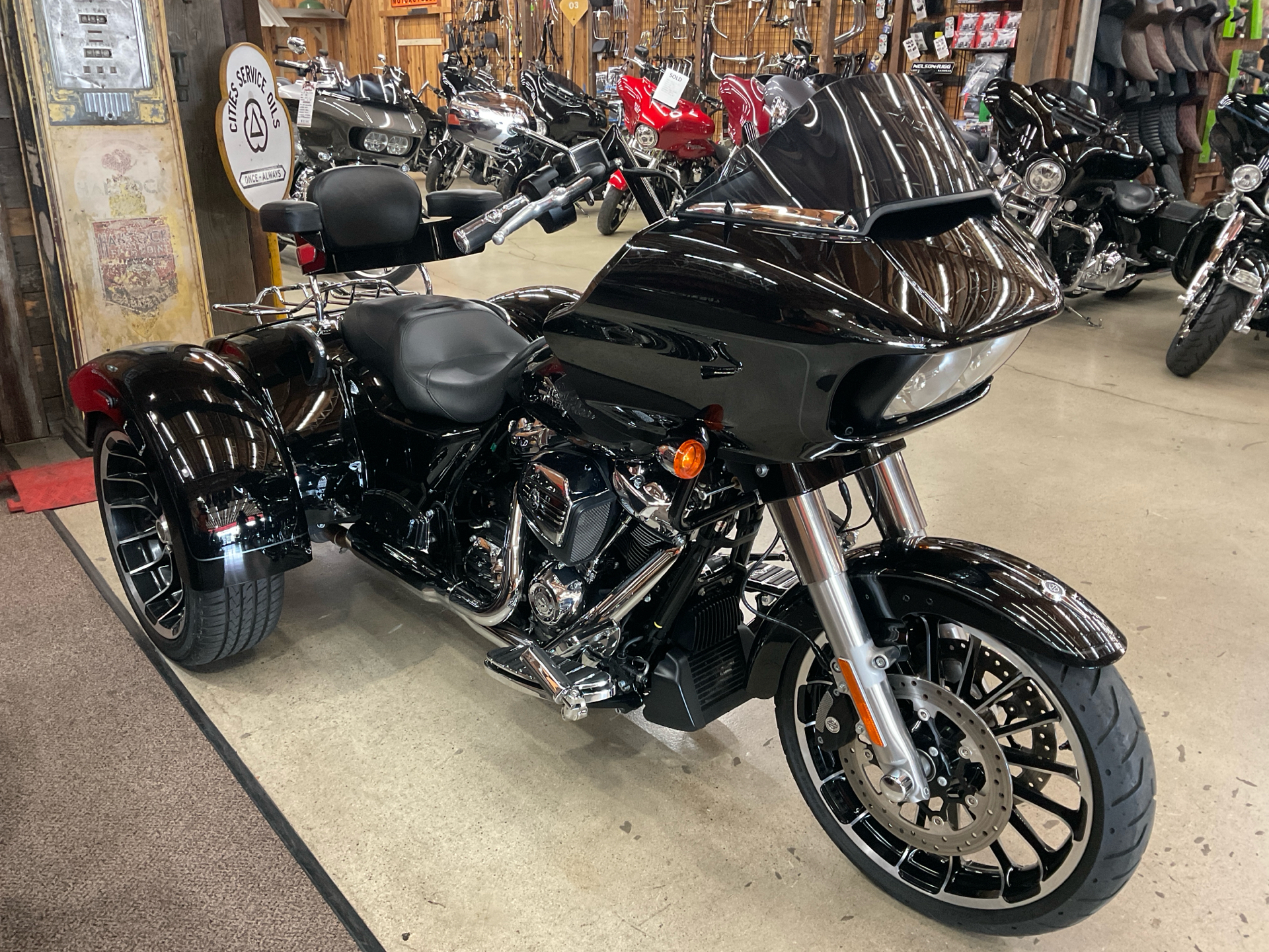 2023 Harley-Davidson Road Glide 3