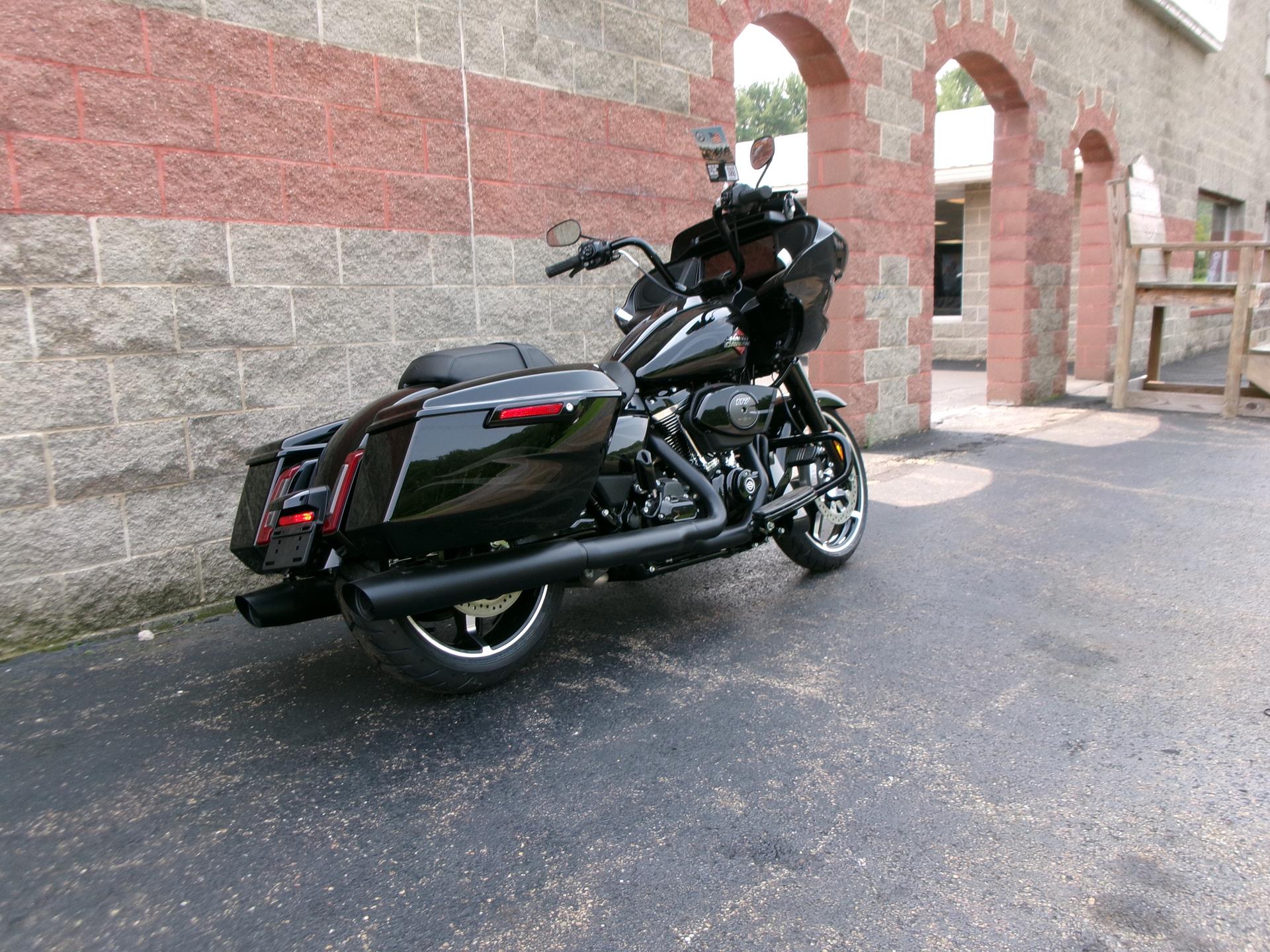 New 2025 Harley-Davidson Road Glide® Midnight Firestorm (Black