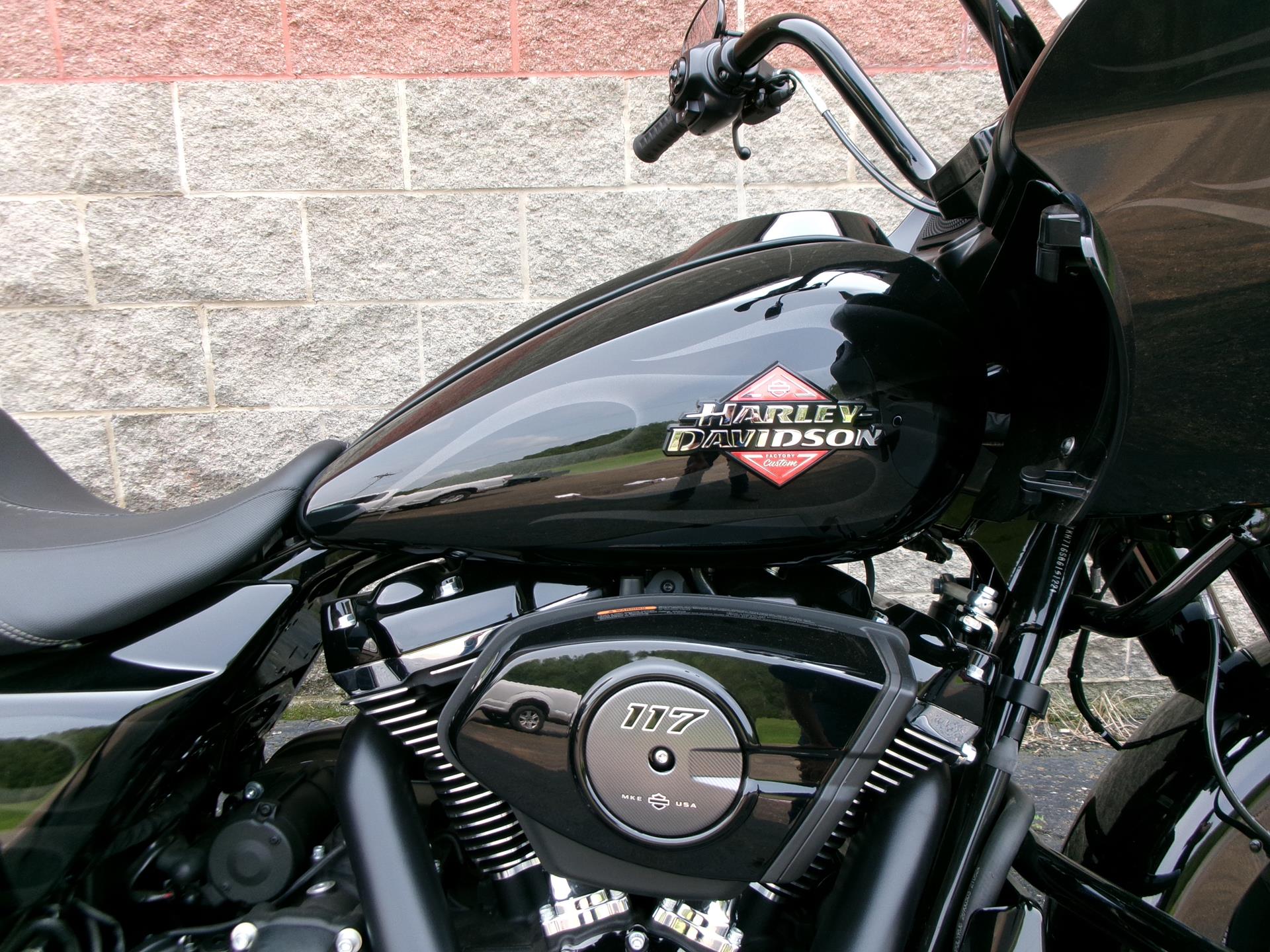 New 2025 Harley-Davidson Road Glide® Midnight Firestorm (Black