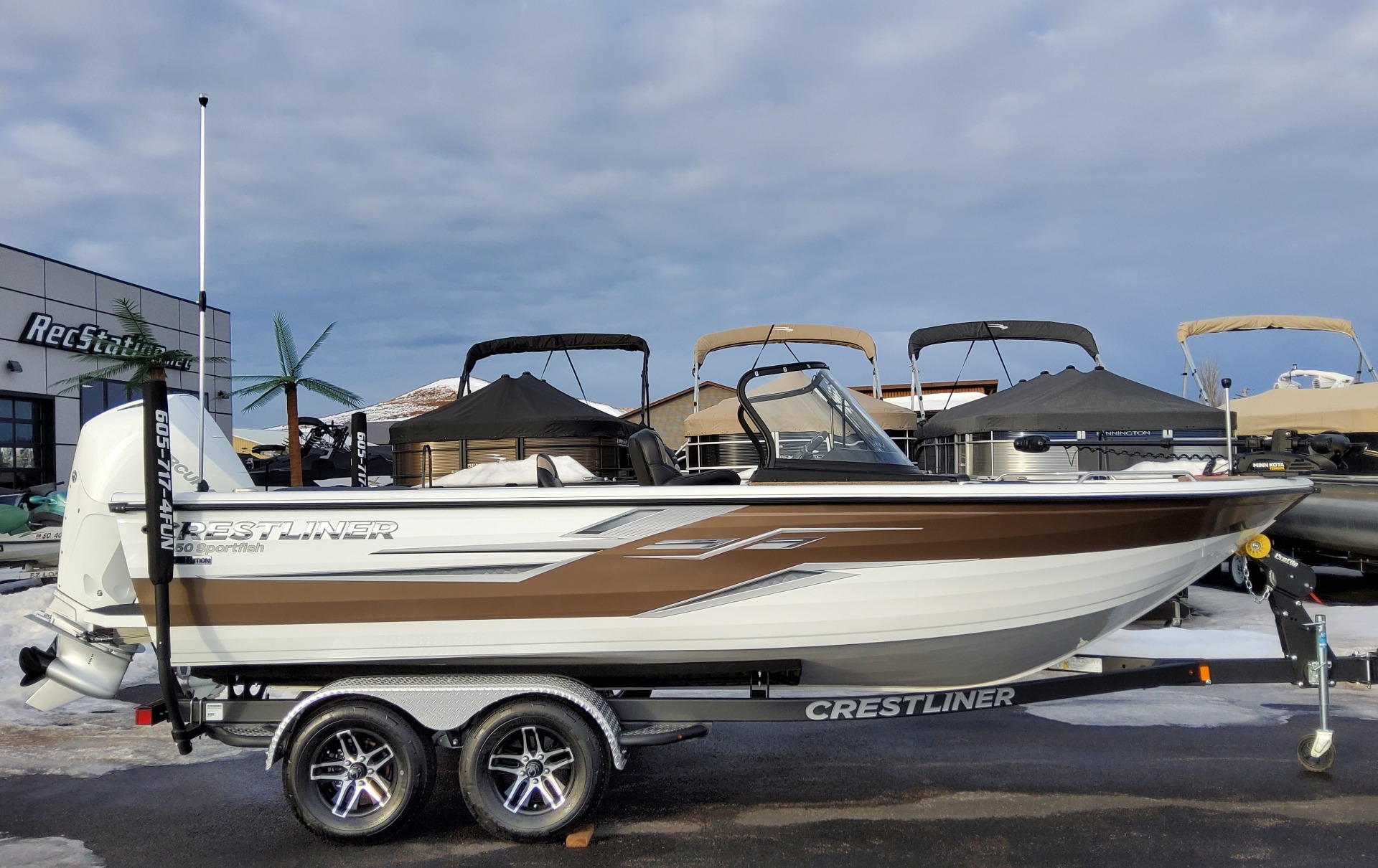 マリン New 2024 Crestliner 2050 Sportfish Power Boats Outboard in
