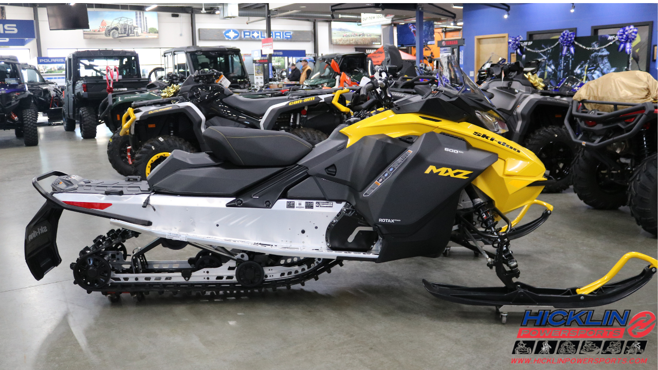 New 2025 Ski-Doo MXZ Sport 129 600 EFI ES RipSaw 1.25 Neo Yellow