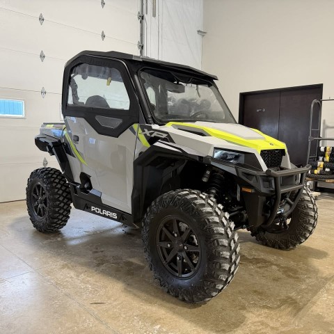 2024 Polaris General XP 1000 Sport — photo 1 of 7