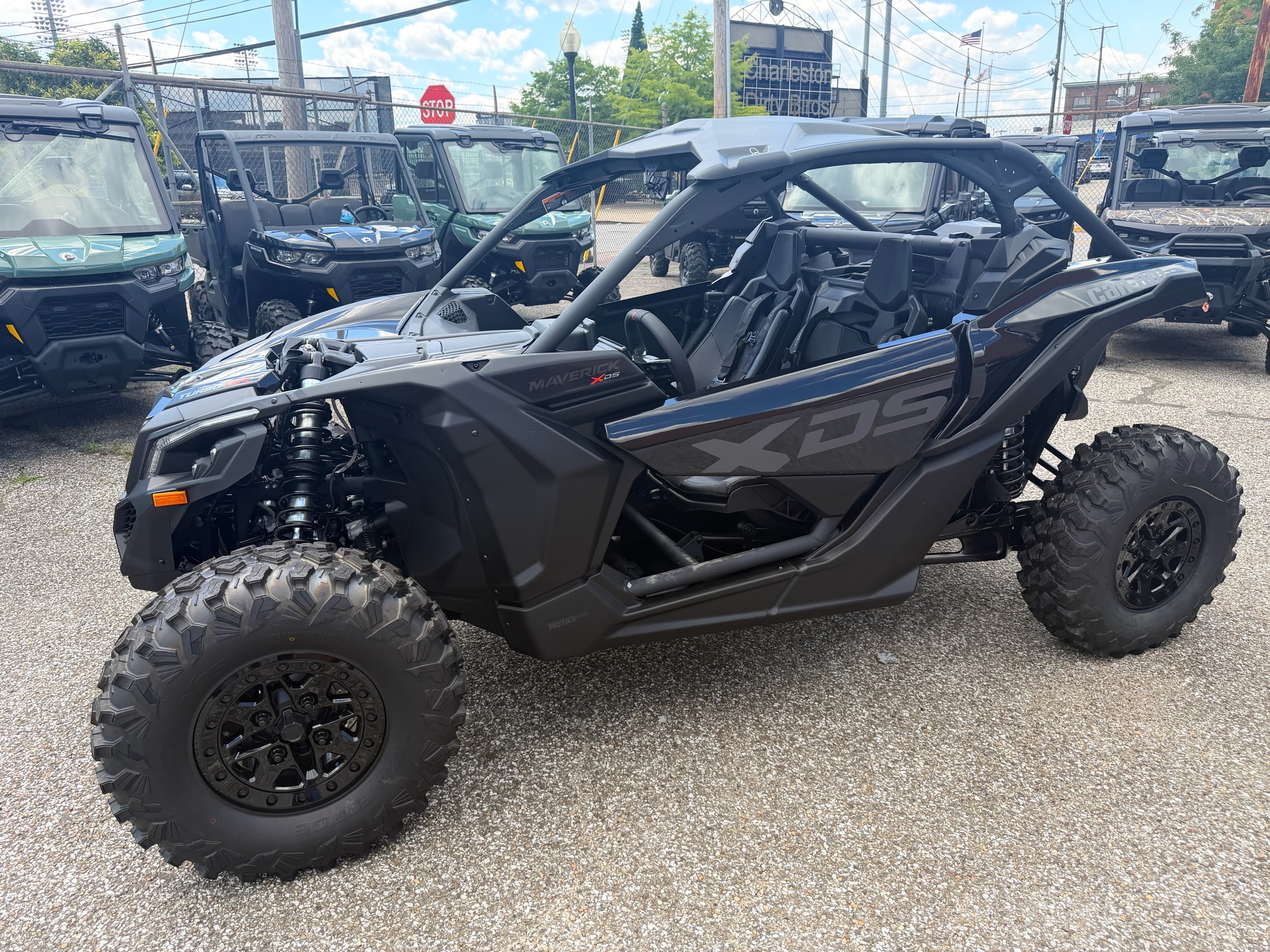 2026 Can-Am™ Maverick X3 X DS TURBO RR 2