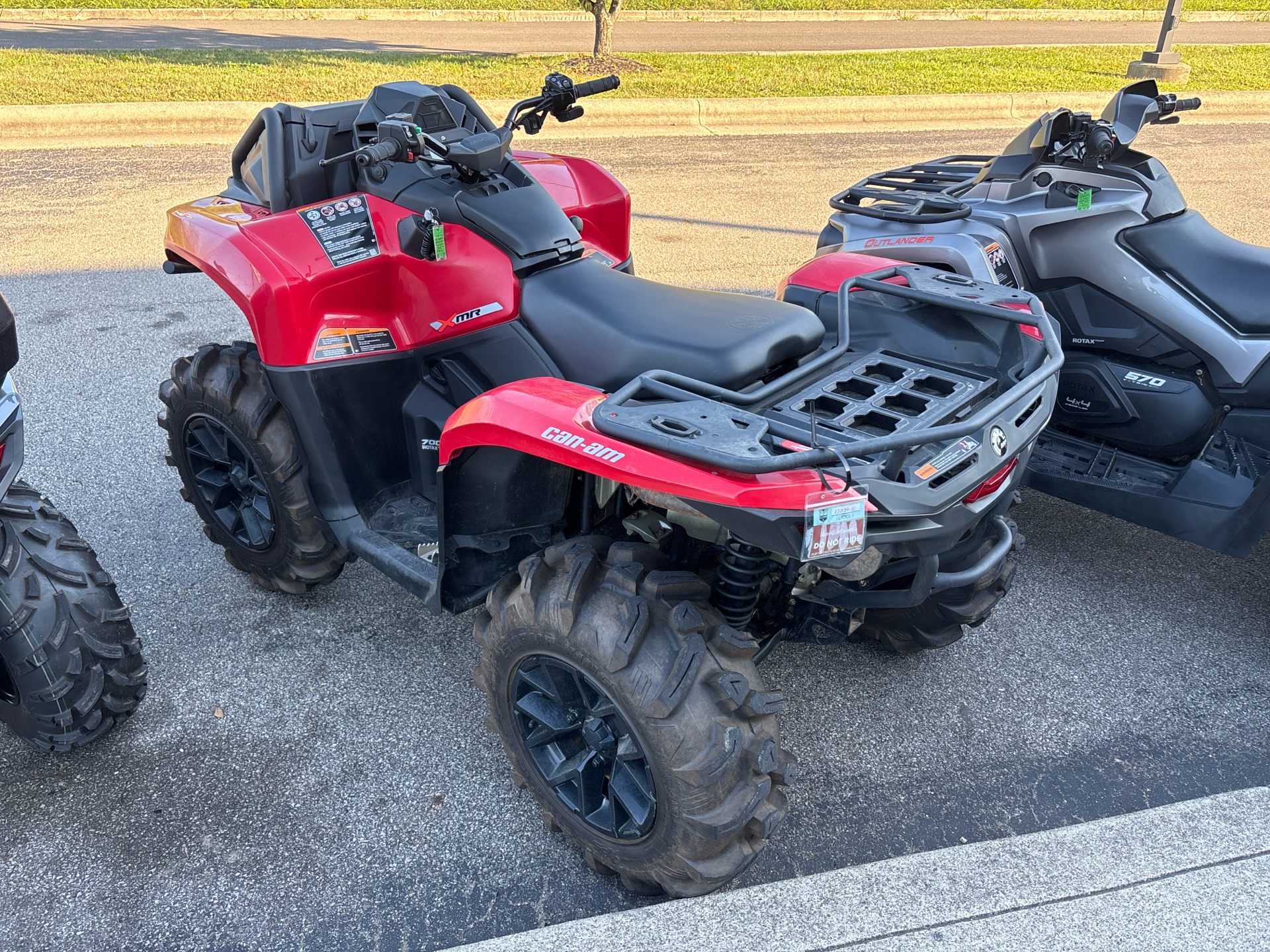 2025 Can-Am Outlander X MR 700 in Charleston, West Virginia - Photo 1