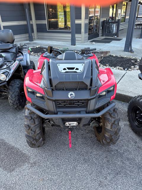 2025 Can-Am Outlander X MR 700 in Charleston, West Virginia - Photo 3