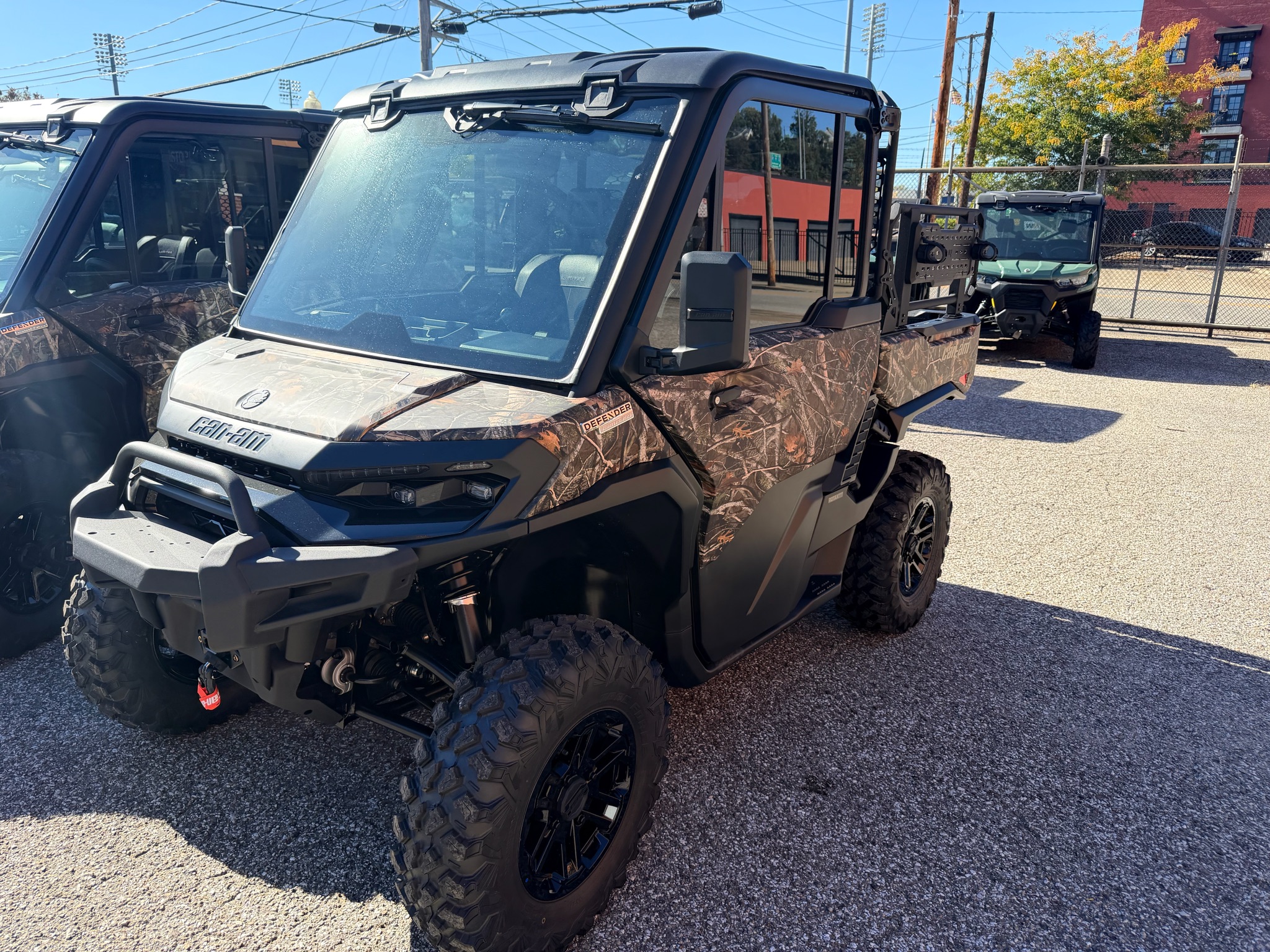 2027 Can-Am™ Defender XU Limited HD11 2