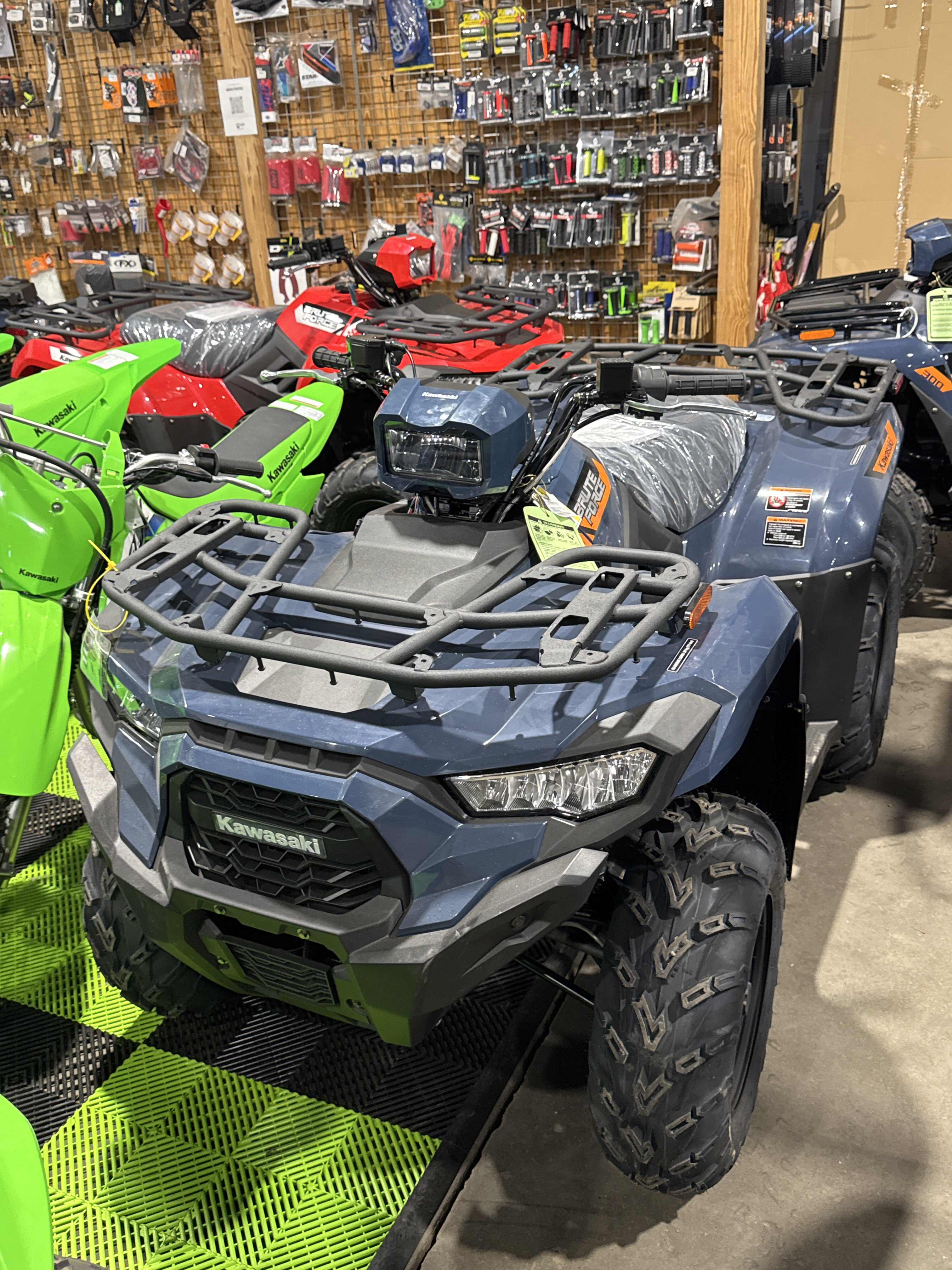 2026 Kawasaki Brute Force® 450 4x4 1