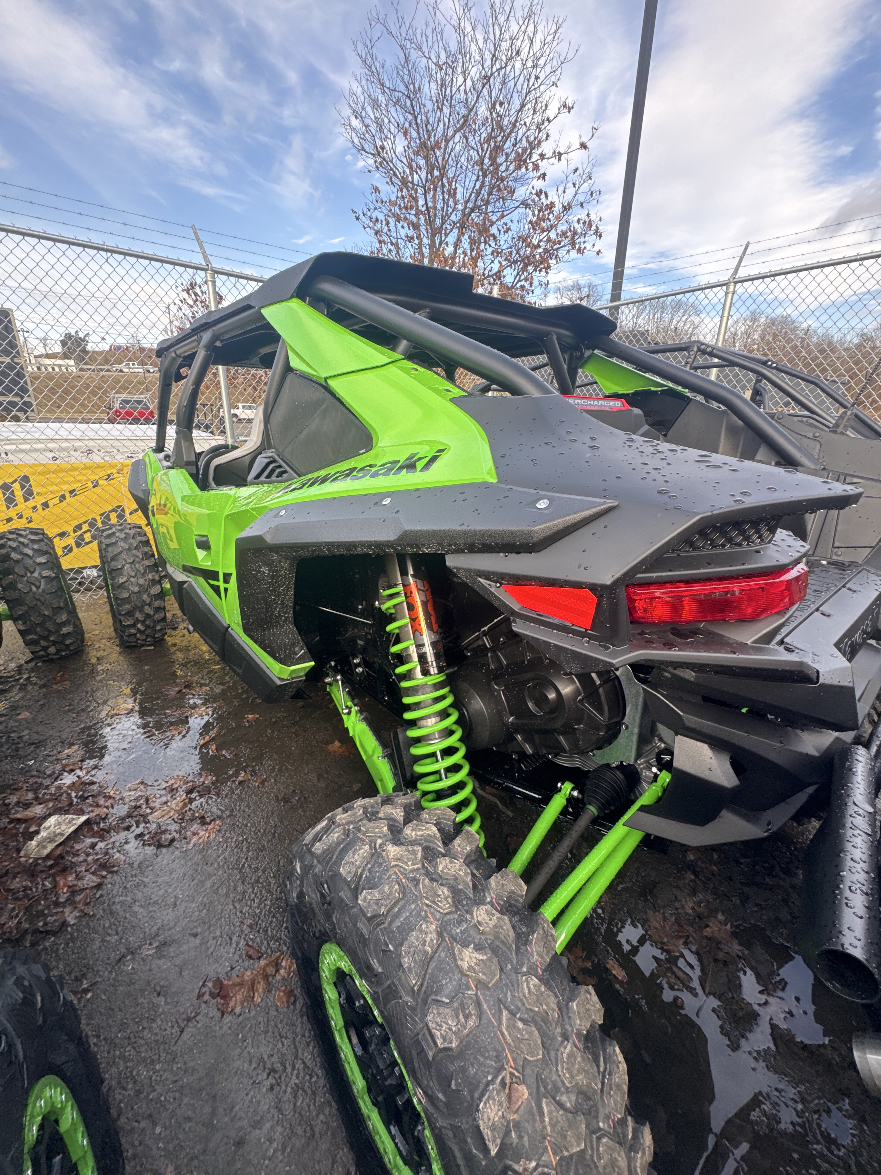New 2026 Kawasaki Teryx®4 H2, Barboursville WV | Specs, Price