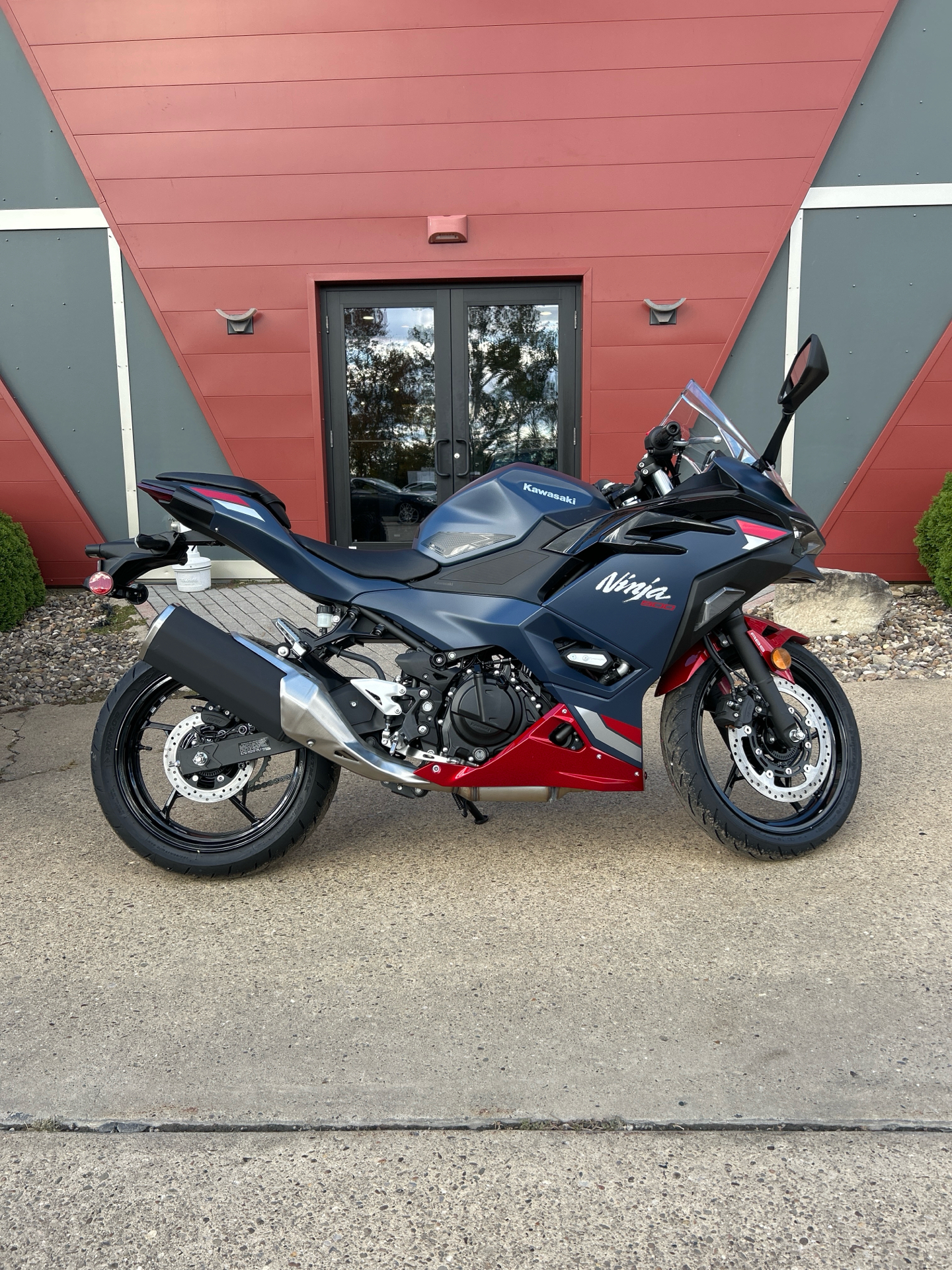 New 2026 Kawasaki Ninja® 500 SE ABS, Mineral Wells WV | Specs