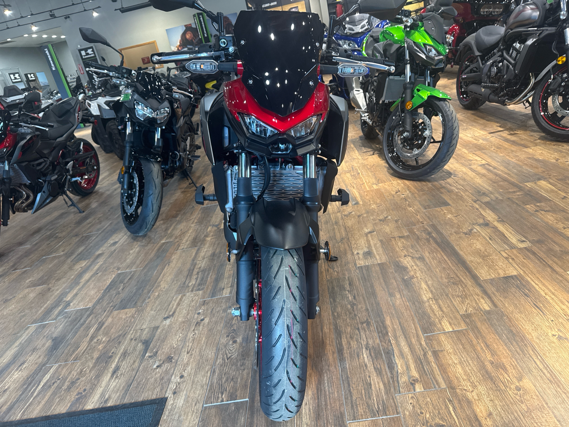 New 2025 Kawasaki Z500 SE ABS, Mineral Wells WV | Specs, Price