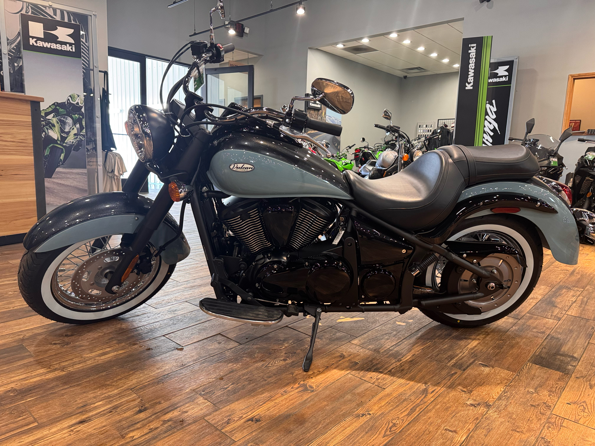 New 2025 Kawasaki Vulcan® 900 Classic, Mineral Wells WV | Specs
