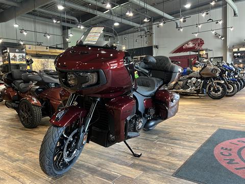 2026 Indian Pursuit Dark Horse