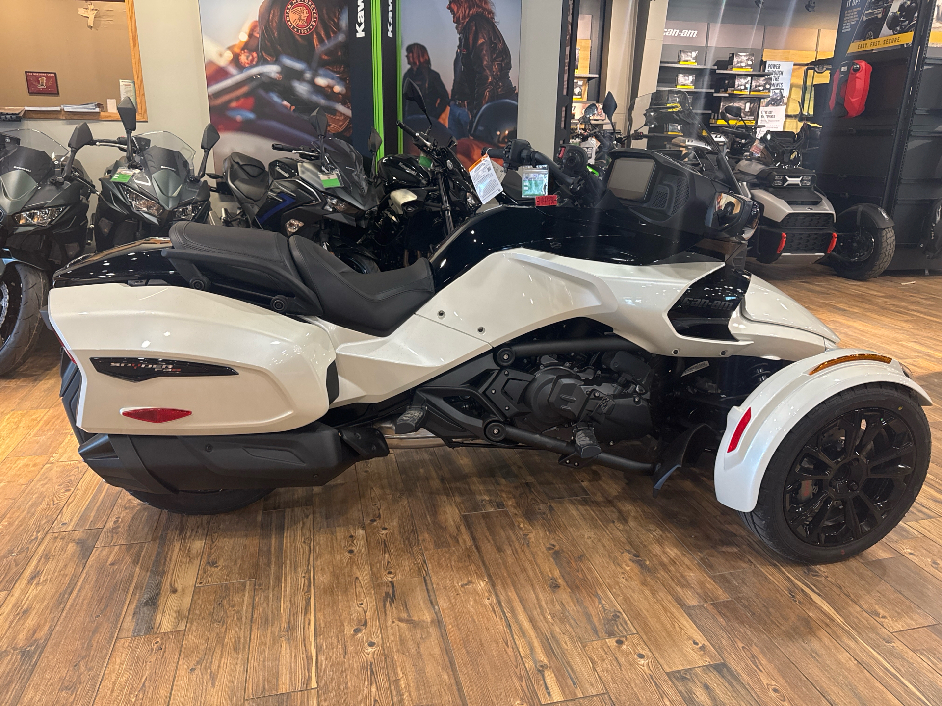 New 2025 Can-Am Spyder F3-T, Mineral Wells WV | Specs, Price