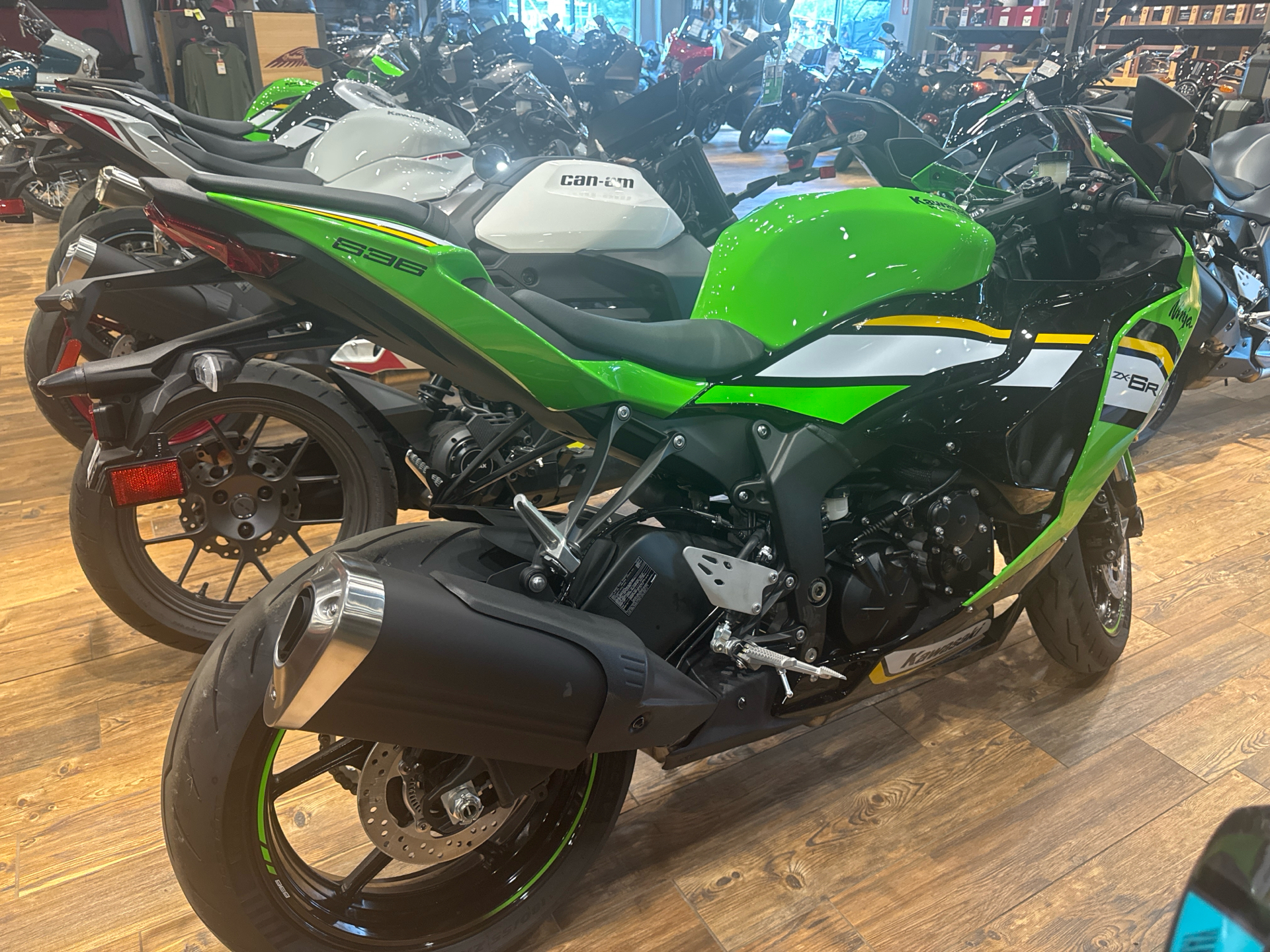 New 2025 Kawasaki Ninja® ZX™-6R KRT Edition ABS, Mineral Wells WV
