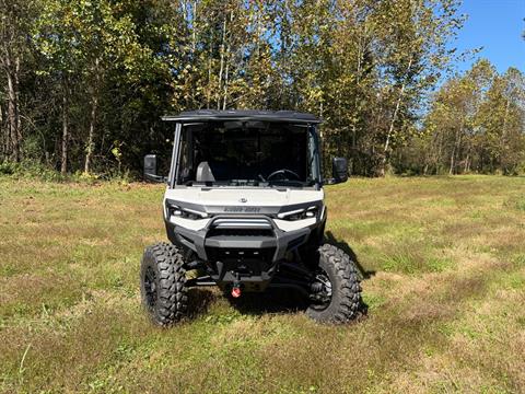 2027 Can-Am Defender XU Limited HD11