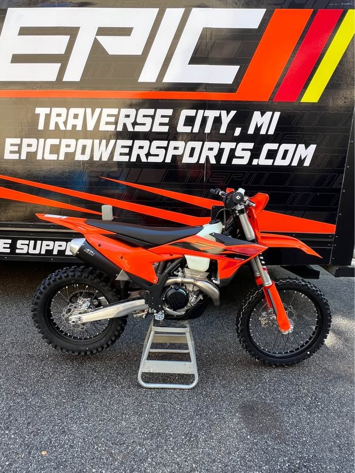 2025 KTM 350 XC-F 2