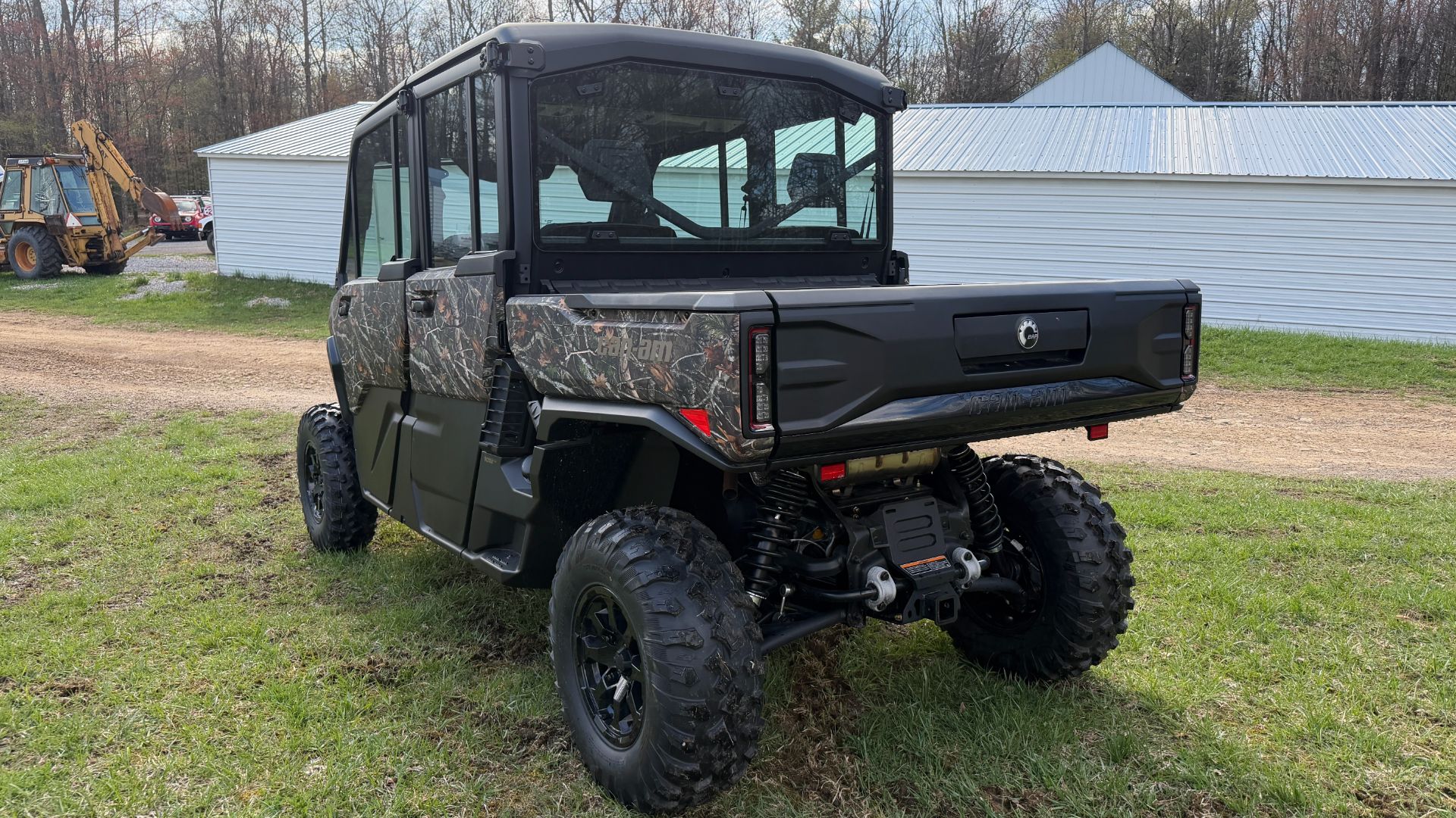 2026 Can-Am™ Defender MAX XT CAB HD11 3
