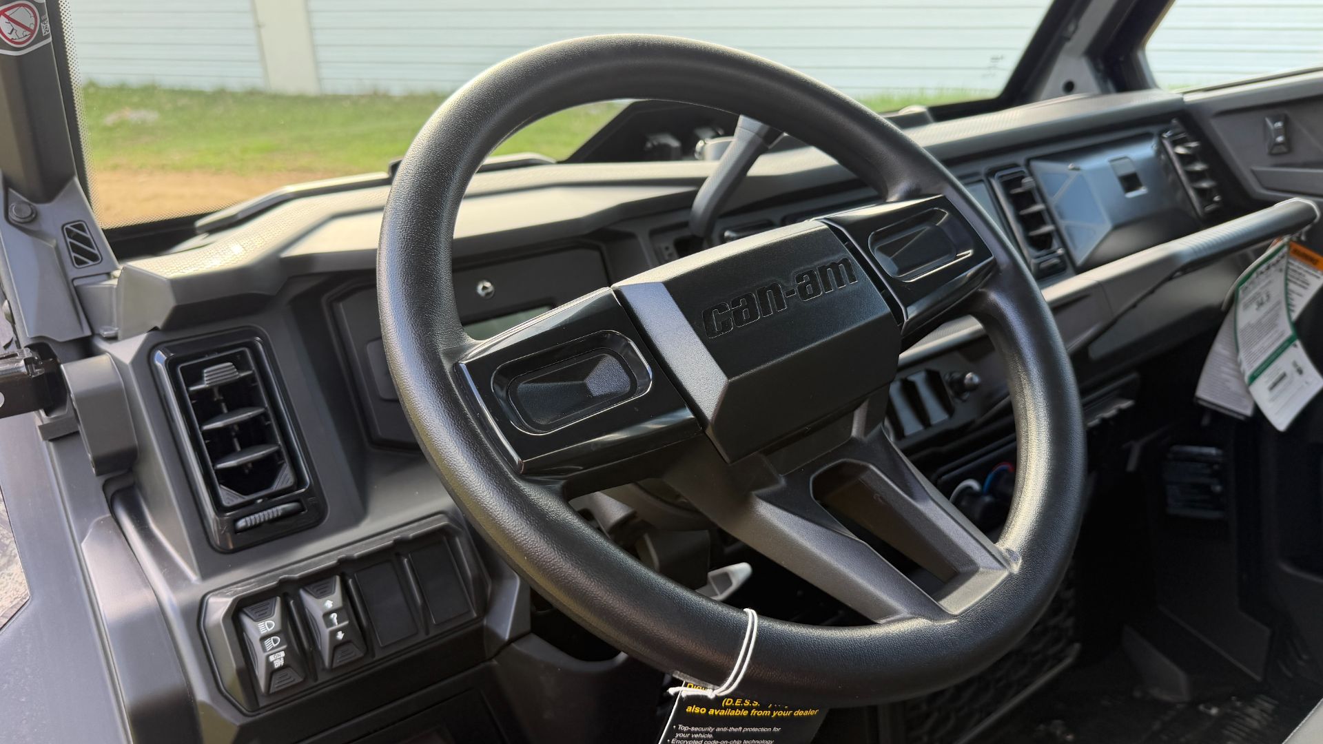 2026 Can-Am™ Defender MAX XT CAB HD11 8