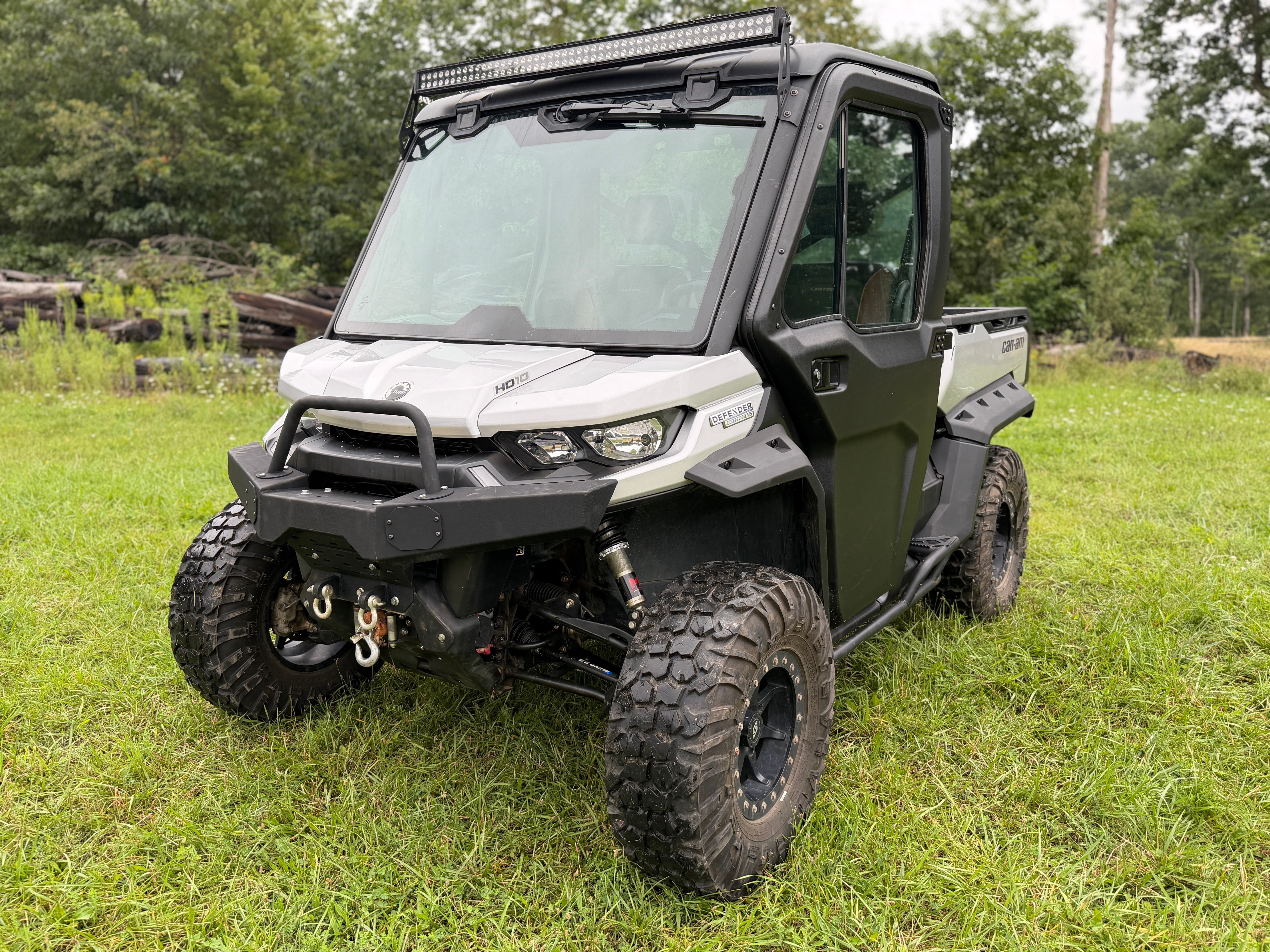 2020 Defender Limited HD10