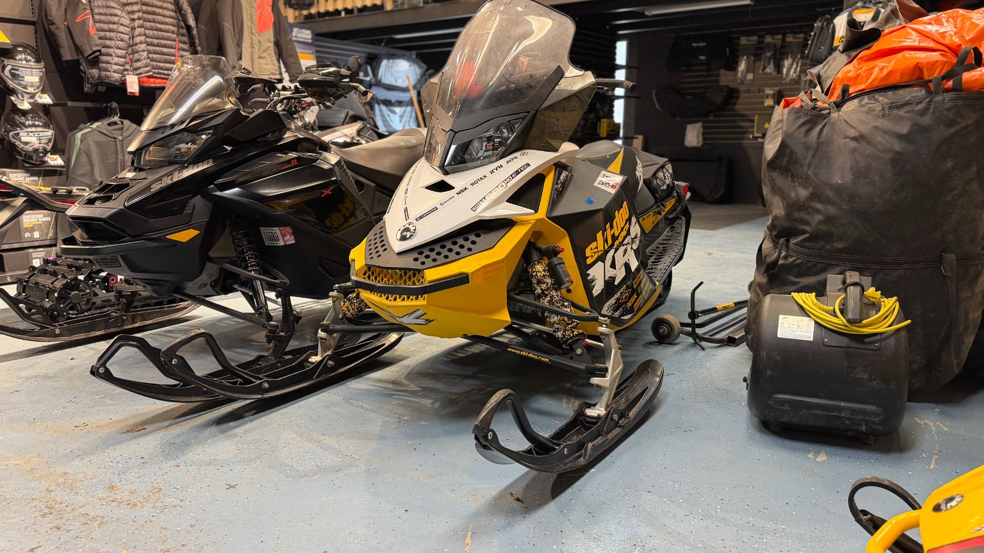 2011 MX Z® X-RS® E-TEC 600 H.O. ES