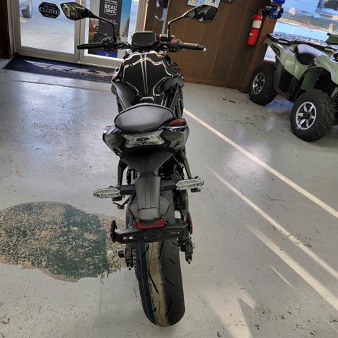 New 2025 Kawasaki Z650 Metallic Matte Dark Gray / Metallic Spark